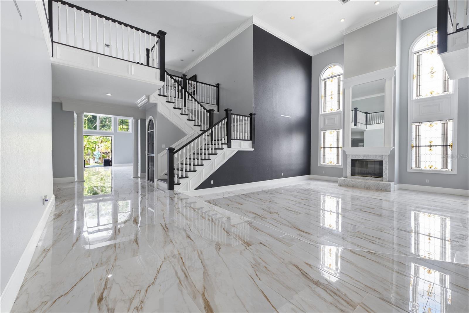 RESERVE THE - Residential