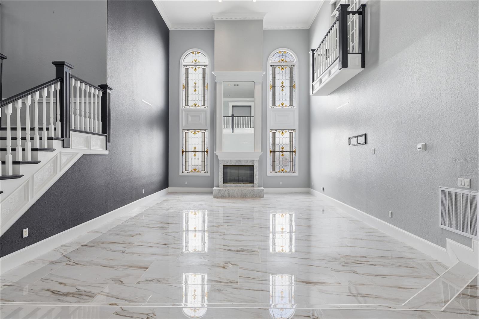 RESERVE THE - Residential
