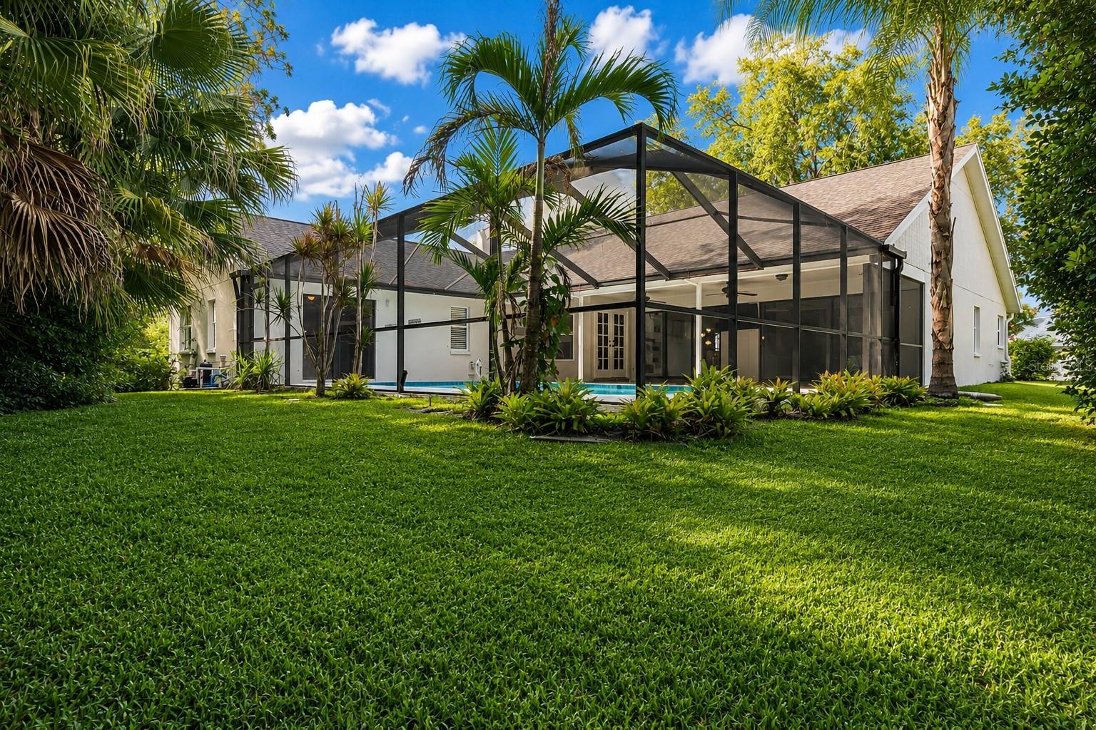 SHADOWLAKE VILLAGE AT WOODFIELD - Residential