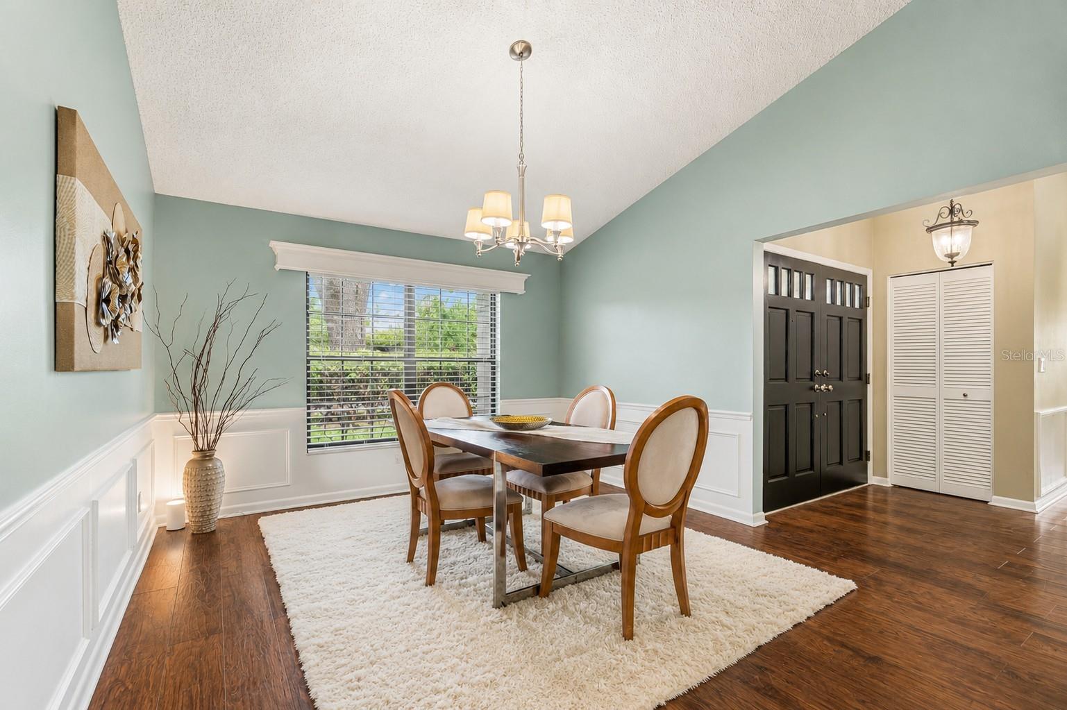 SHADOWLAKE VILLAGE AT WOODFIELD - Residential