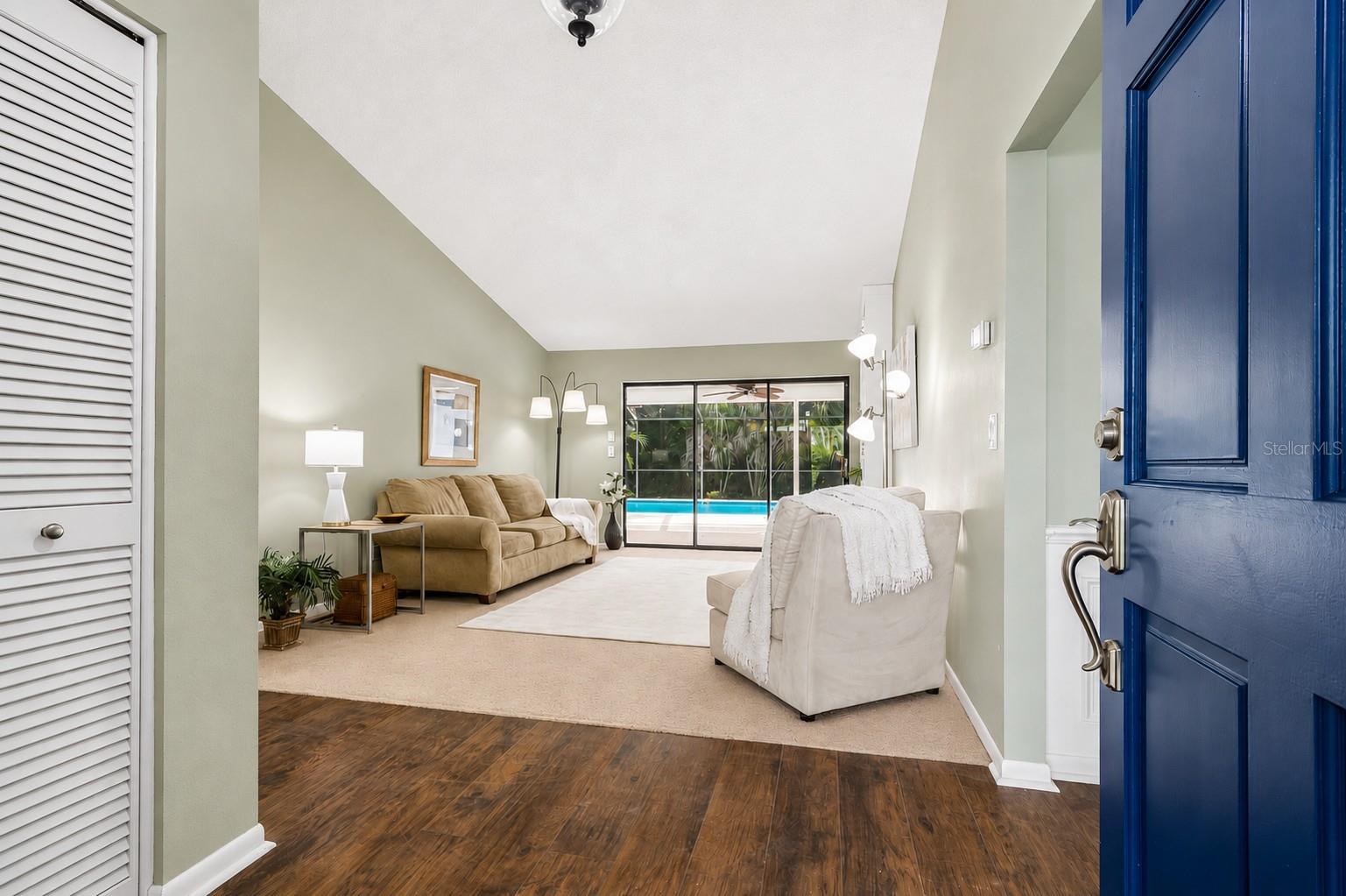 SHADOWLAKE VILLAGE AT WOODFIELD - Residential