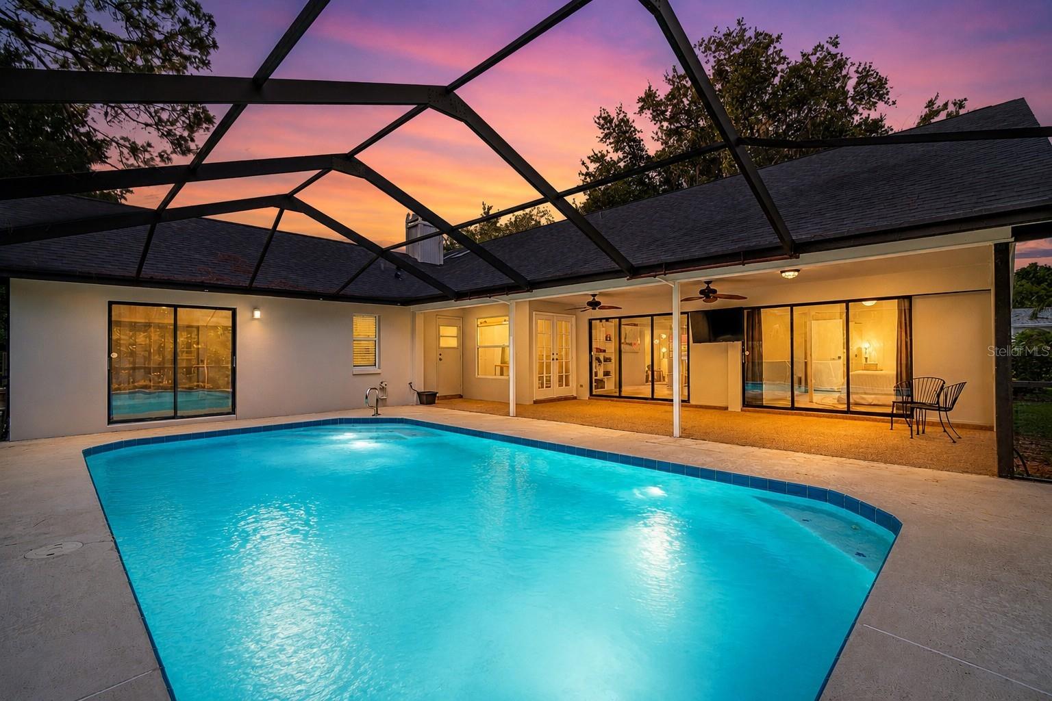 SHADOWLAKE VILLAGE AT WOODFIELD - Residential