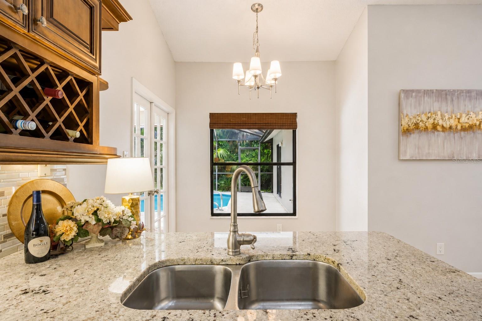 SHADOWLAKE VILLAGE AT WOODFIELD - Residential