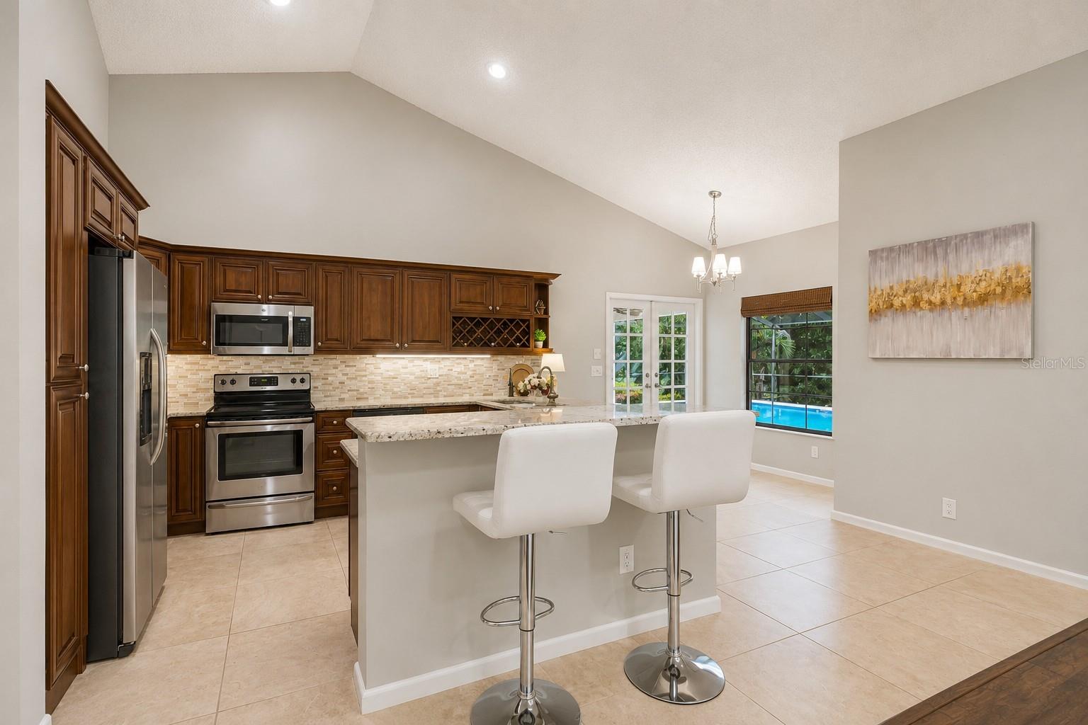 SHADOWLAKE VILLAGE AT WOODFIELD - Residential
