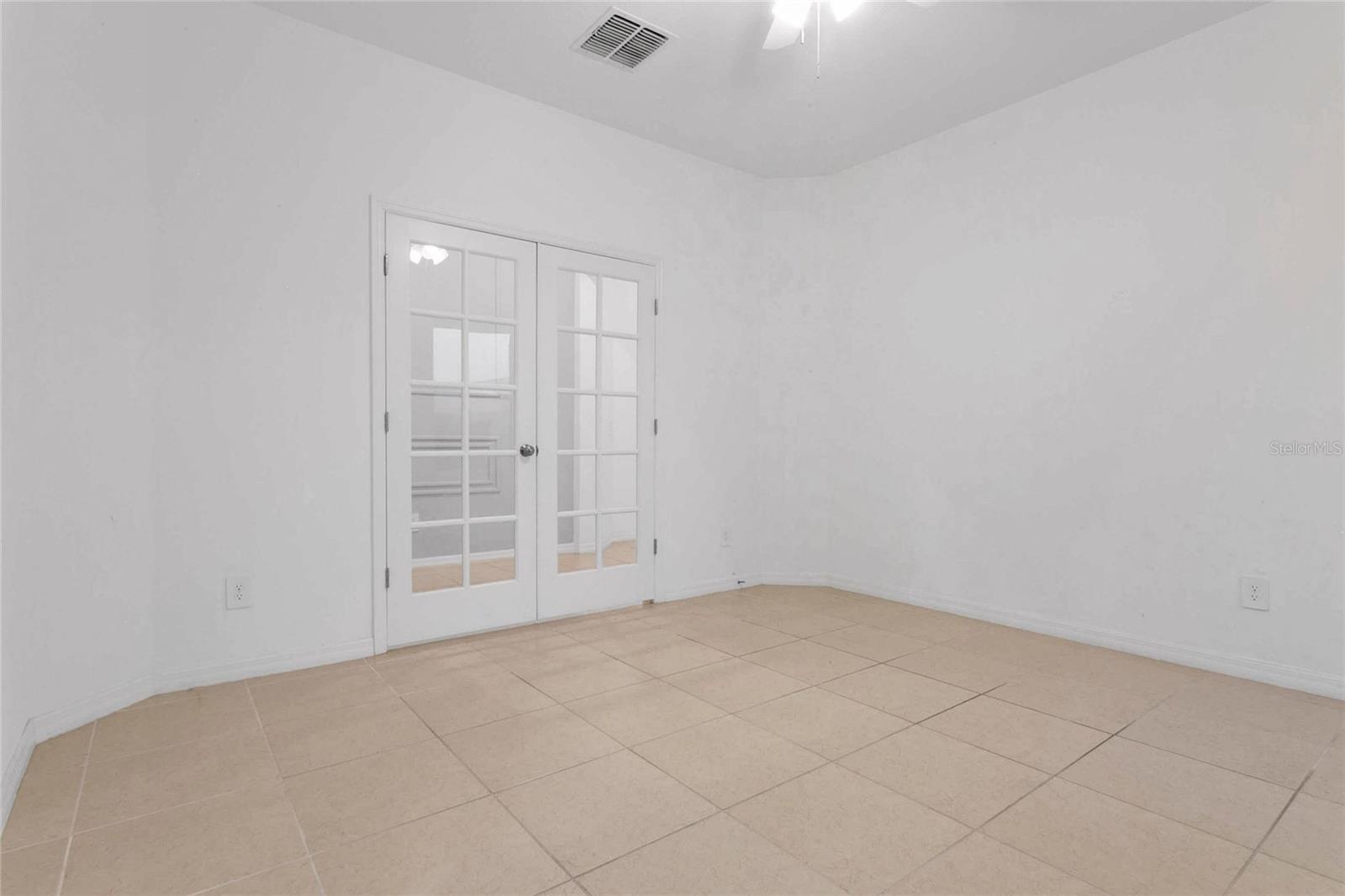 LAKESIDE PH 2 - Residential Lease