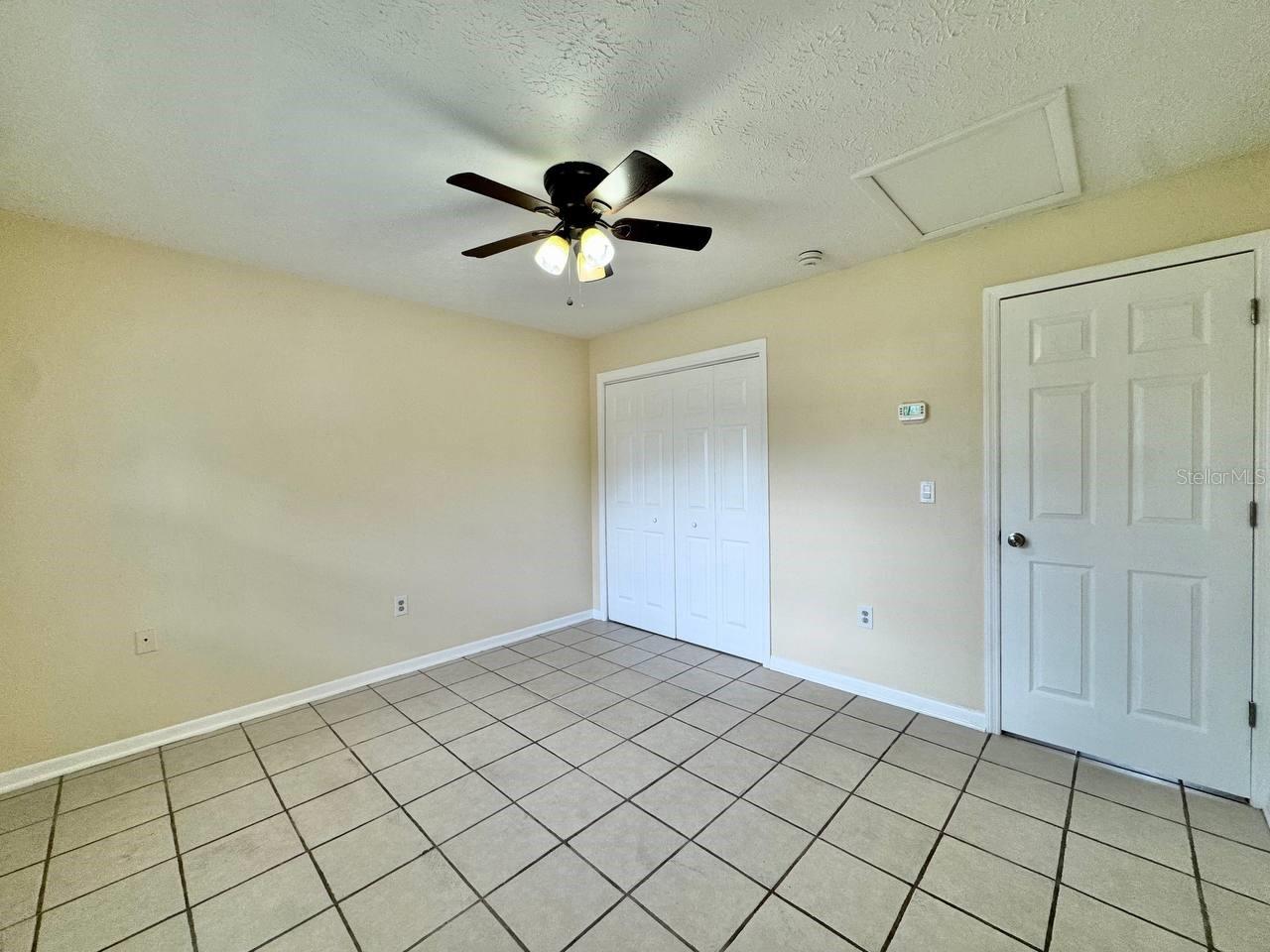 CASTLE HEIGHTS 1ST ADD - Residential Lease