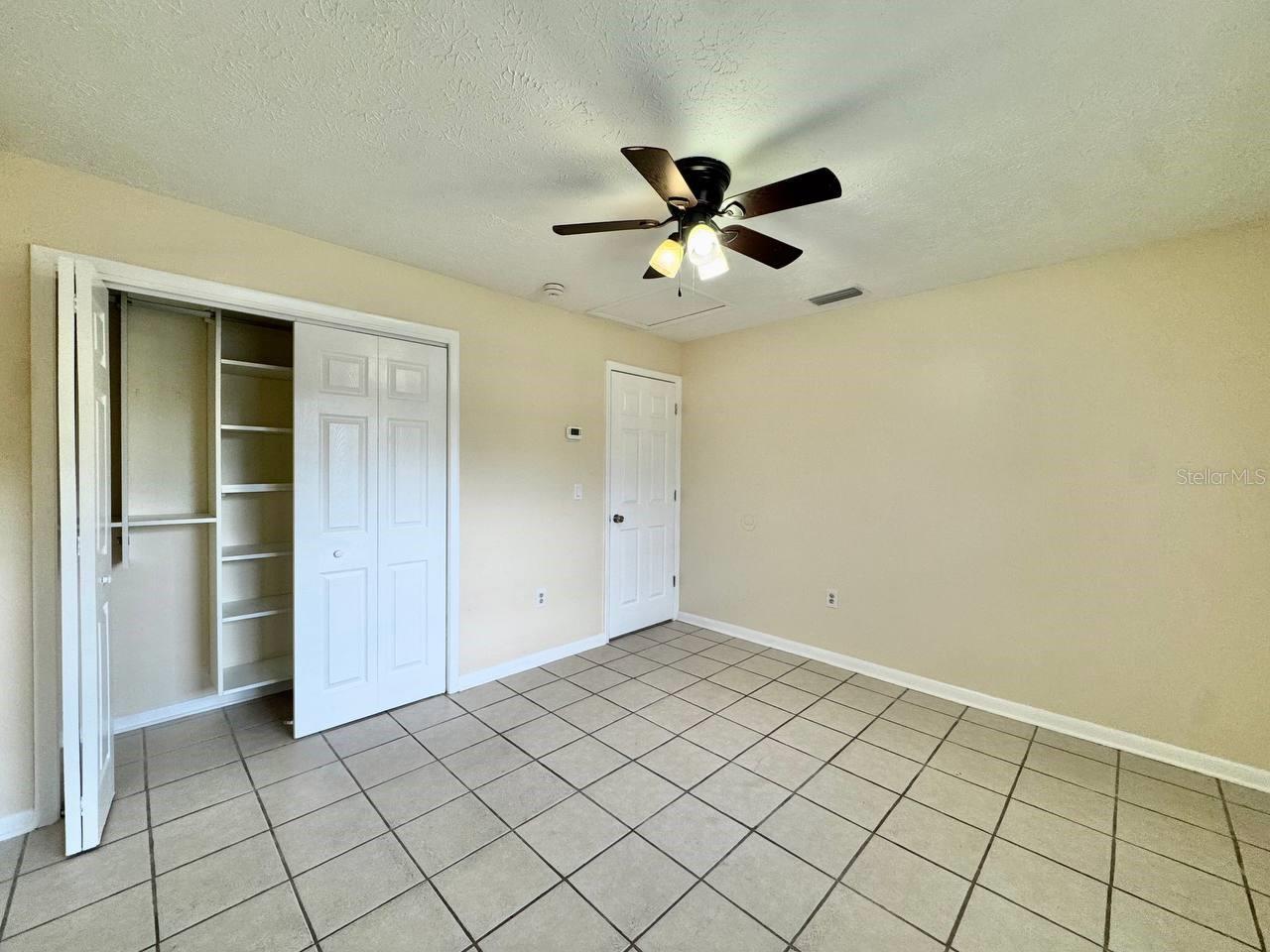 CASTLE HEIGHTS 1ST ADD - Residential Lease