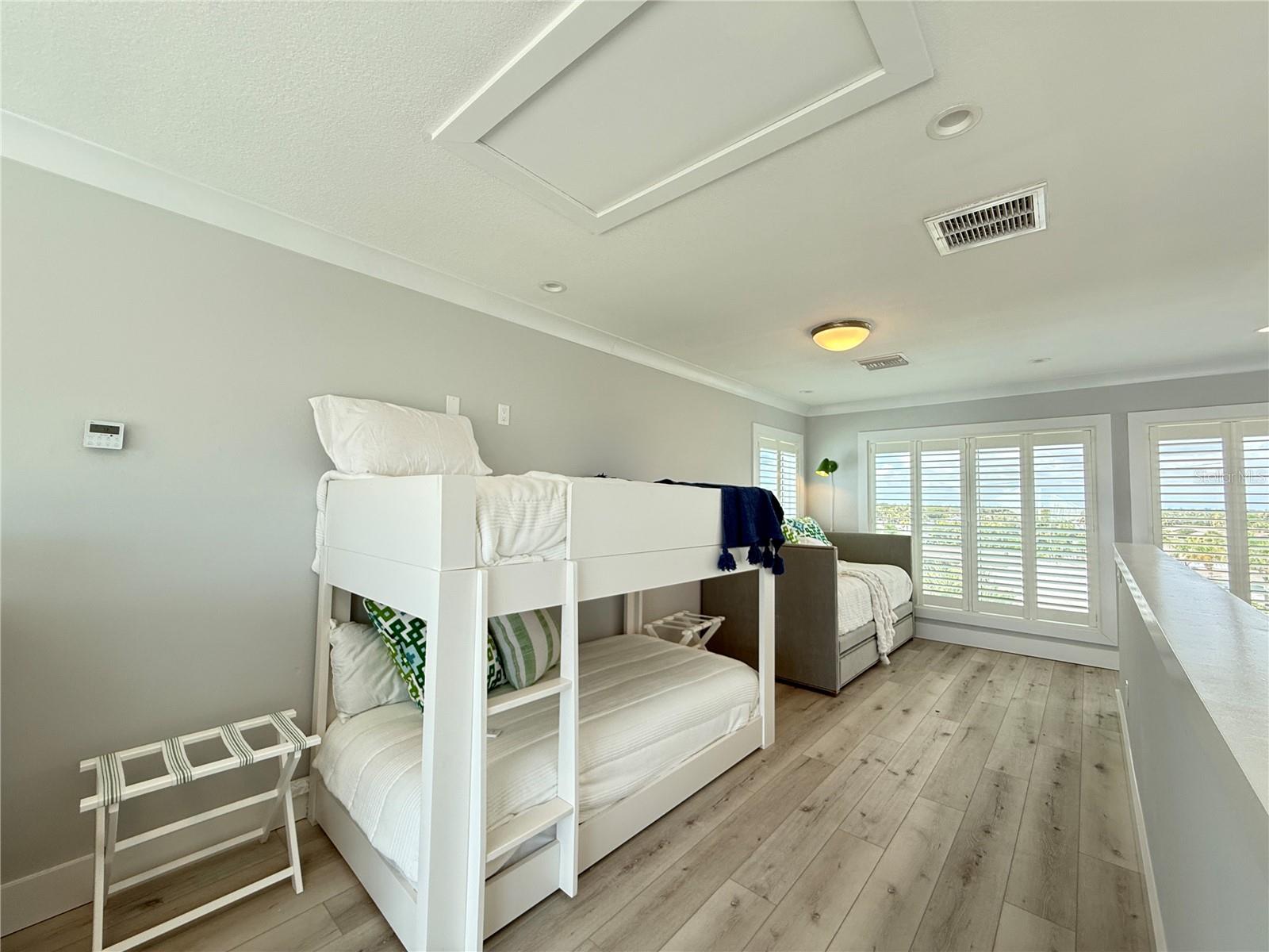SILVER SANDS SEC D - Residential