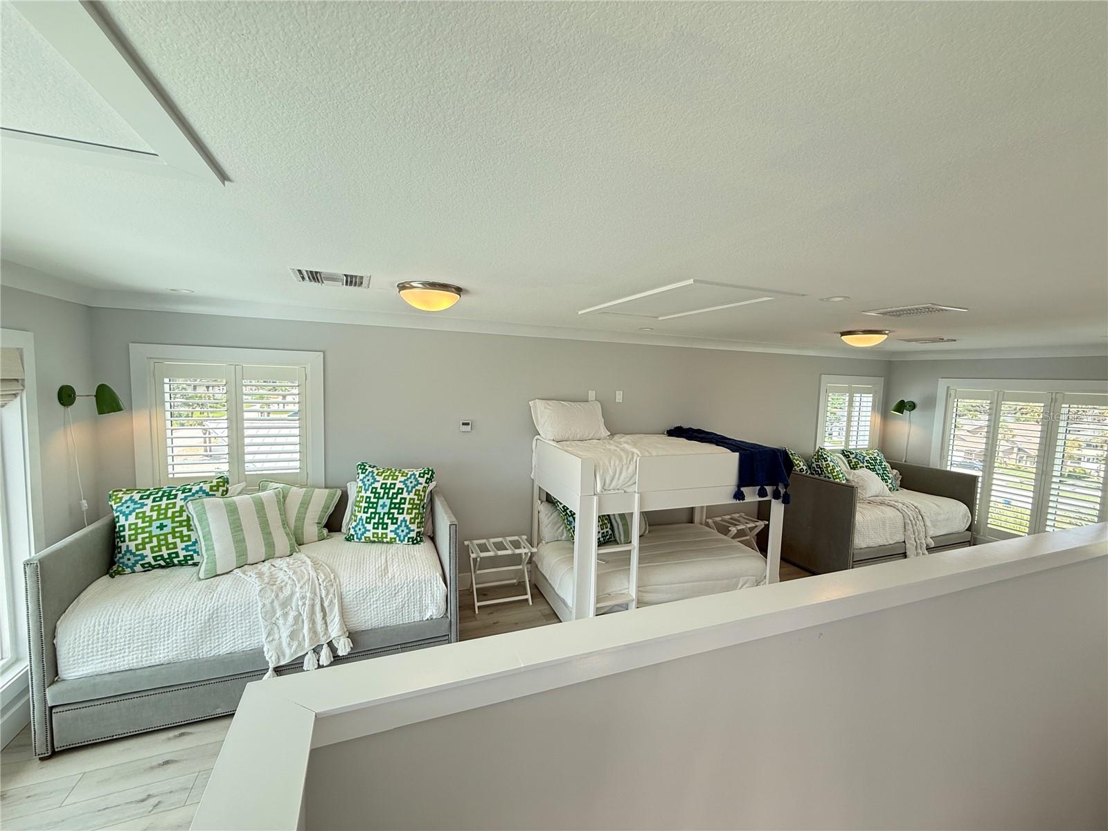 SILVER SANDS SEC D - Residential