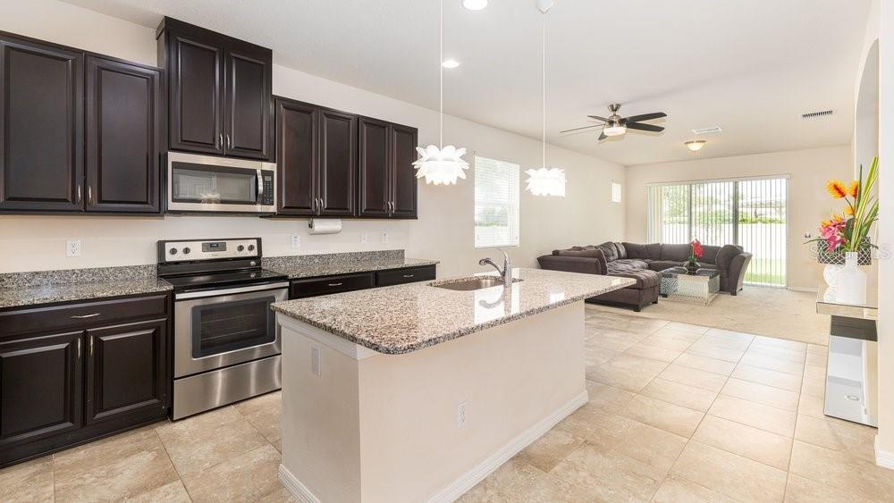 LONG LAKE RANCH - Residential