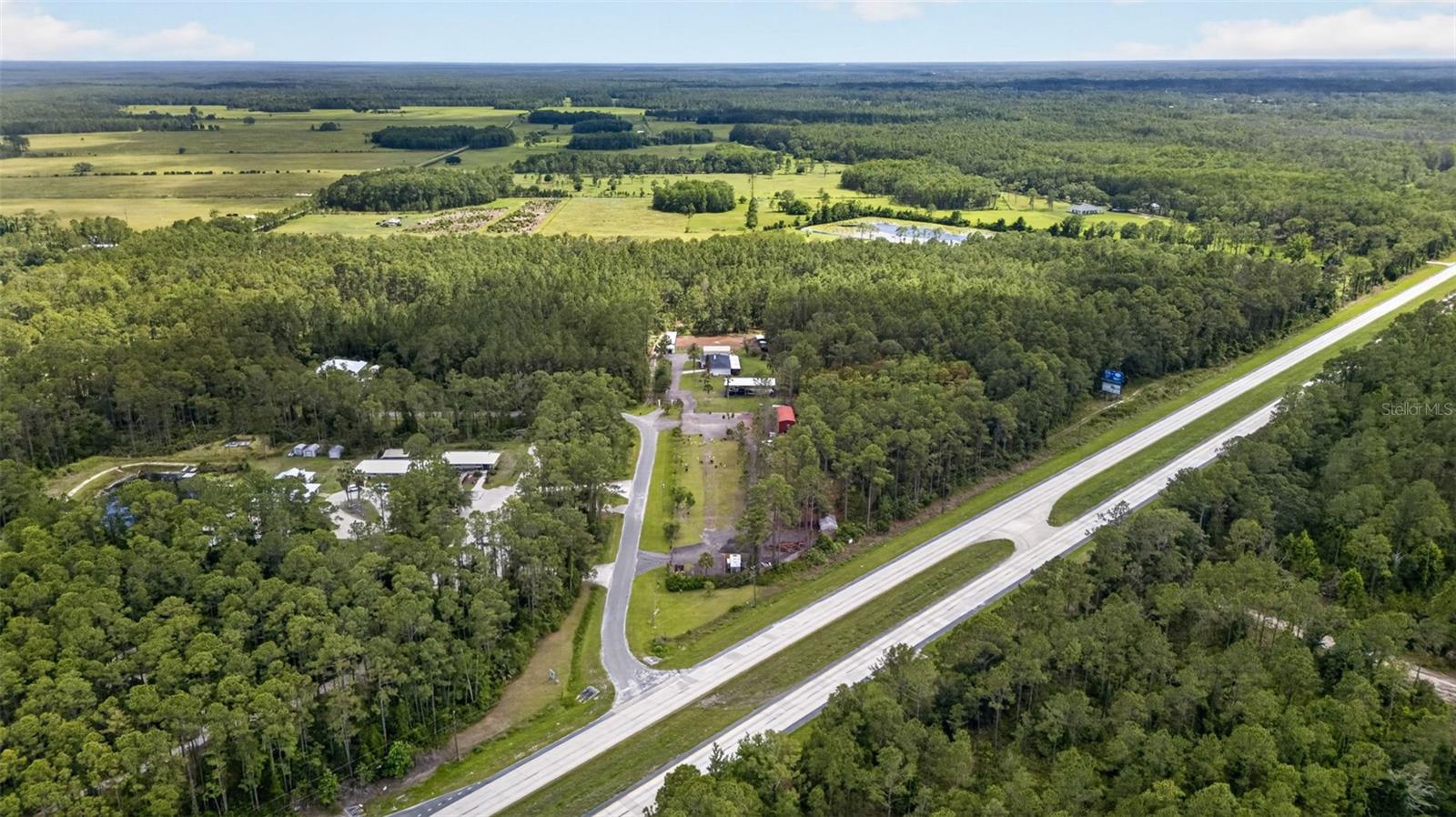 UNIVERSITY HIGHLANDS - Land