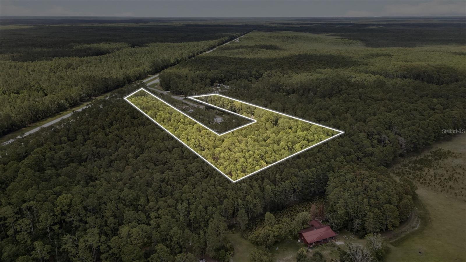 UNIVERSITY HIGHLANDS - Land