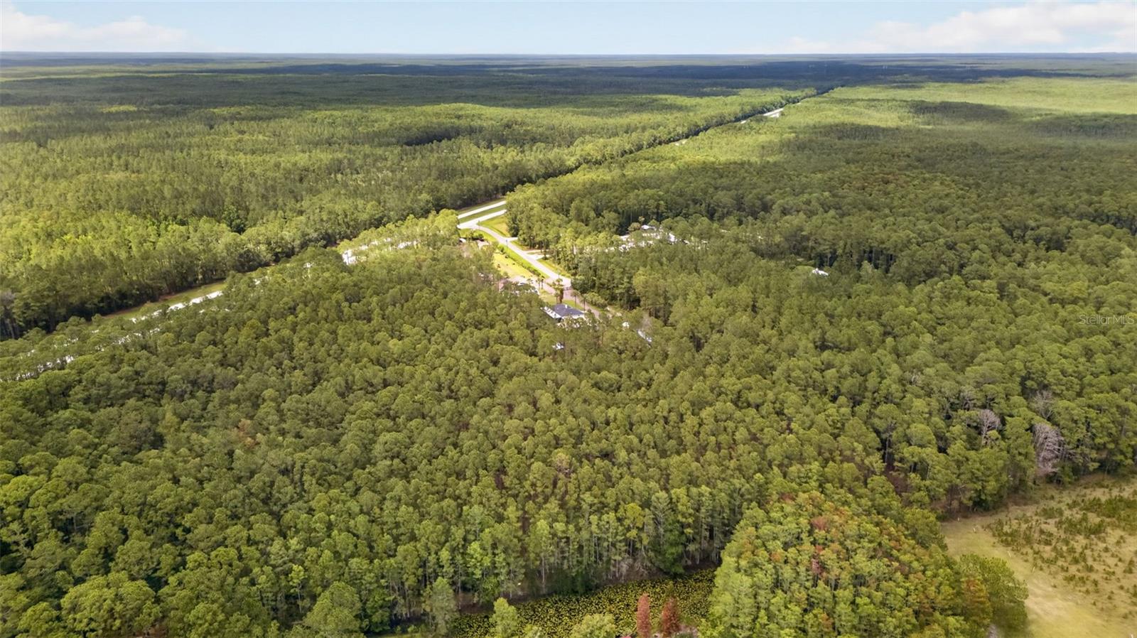 UNIVERSITY HIGHLANDS - Land