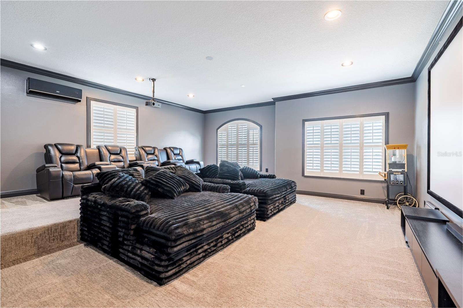 CYPRESS KNOLL - Residential