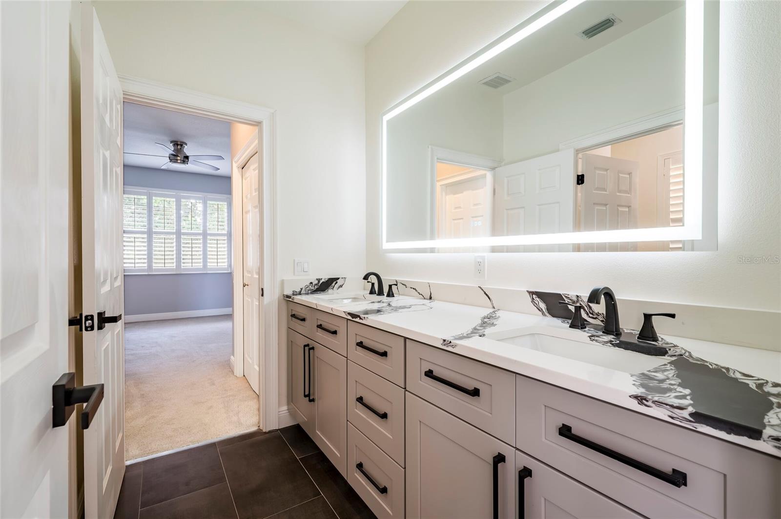 CYPRESS KNOLL - Residential