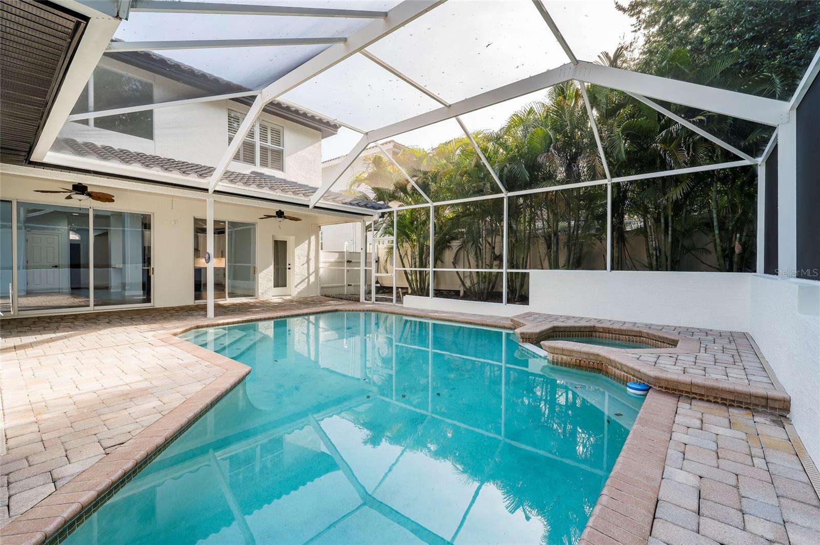 CYPRESS KNOLL - Residential