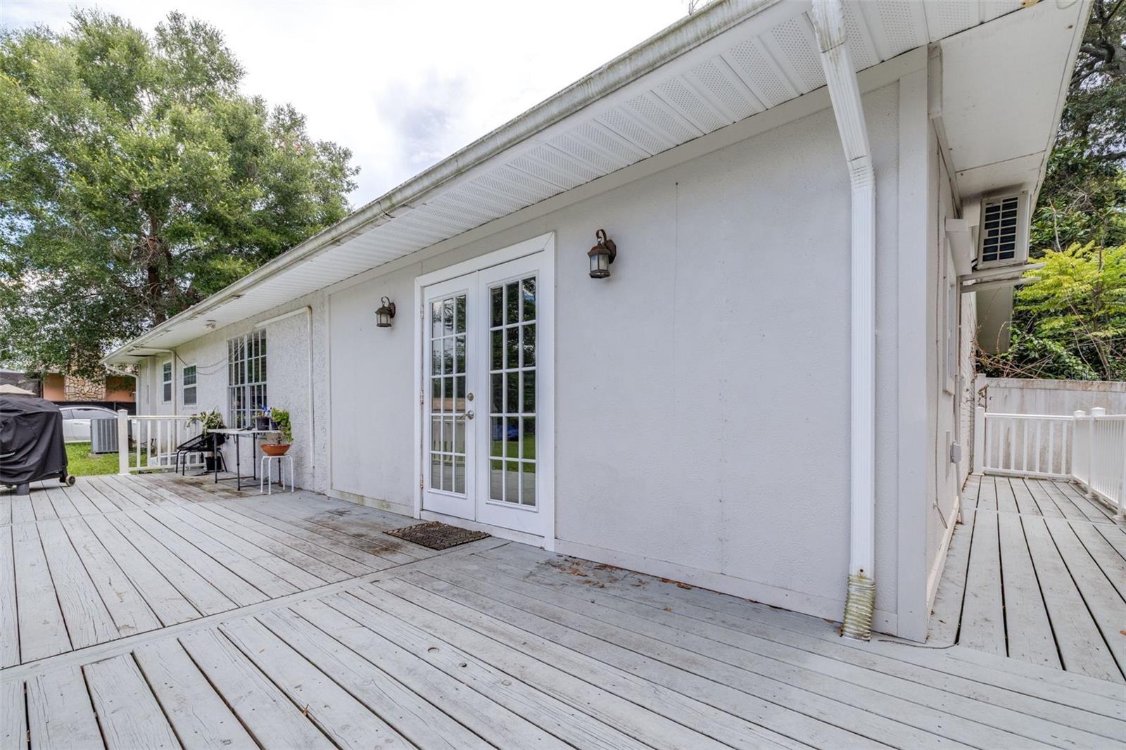 FORT KING ACRES - Residential