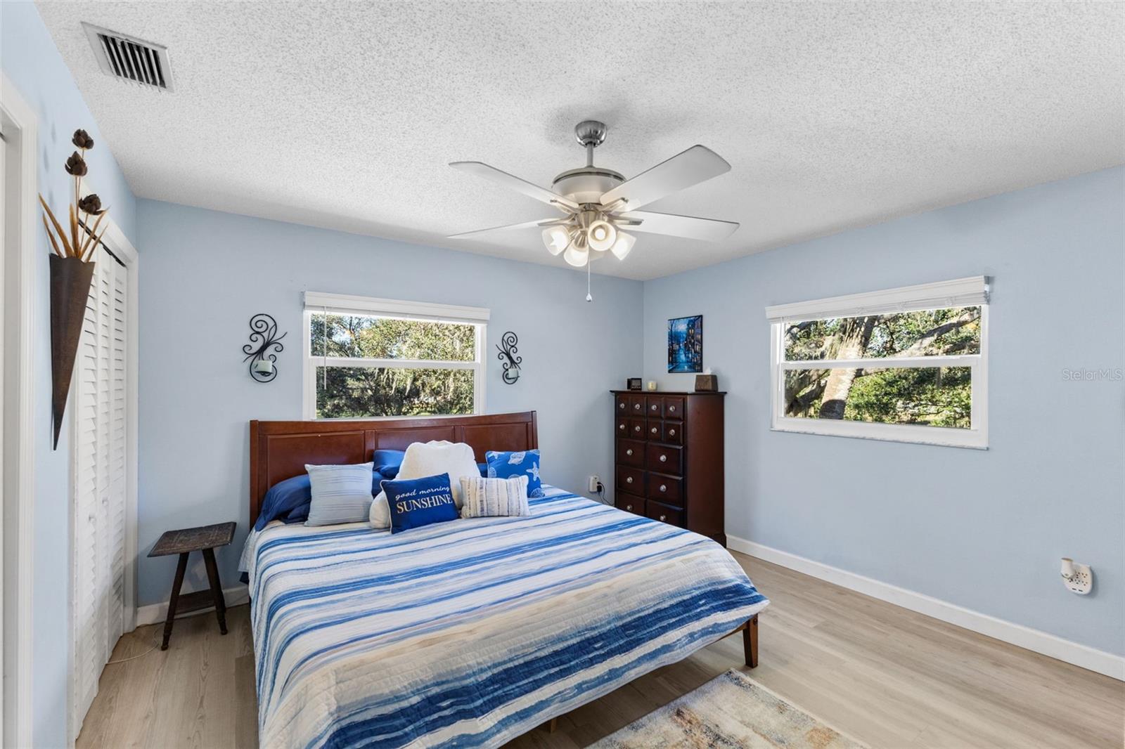 FOX CREEK ACRES II - Residential Income