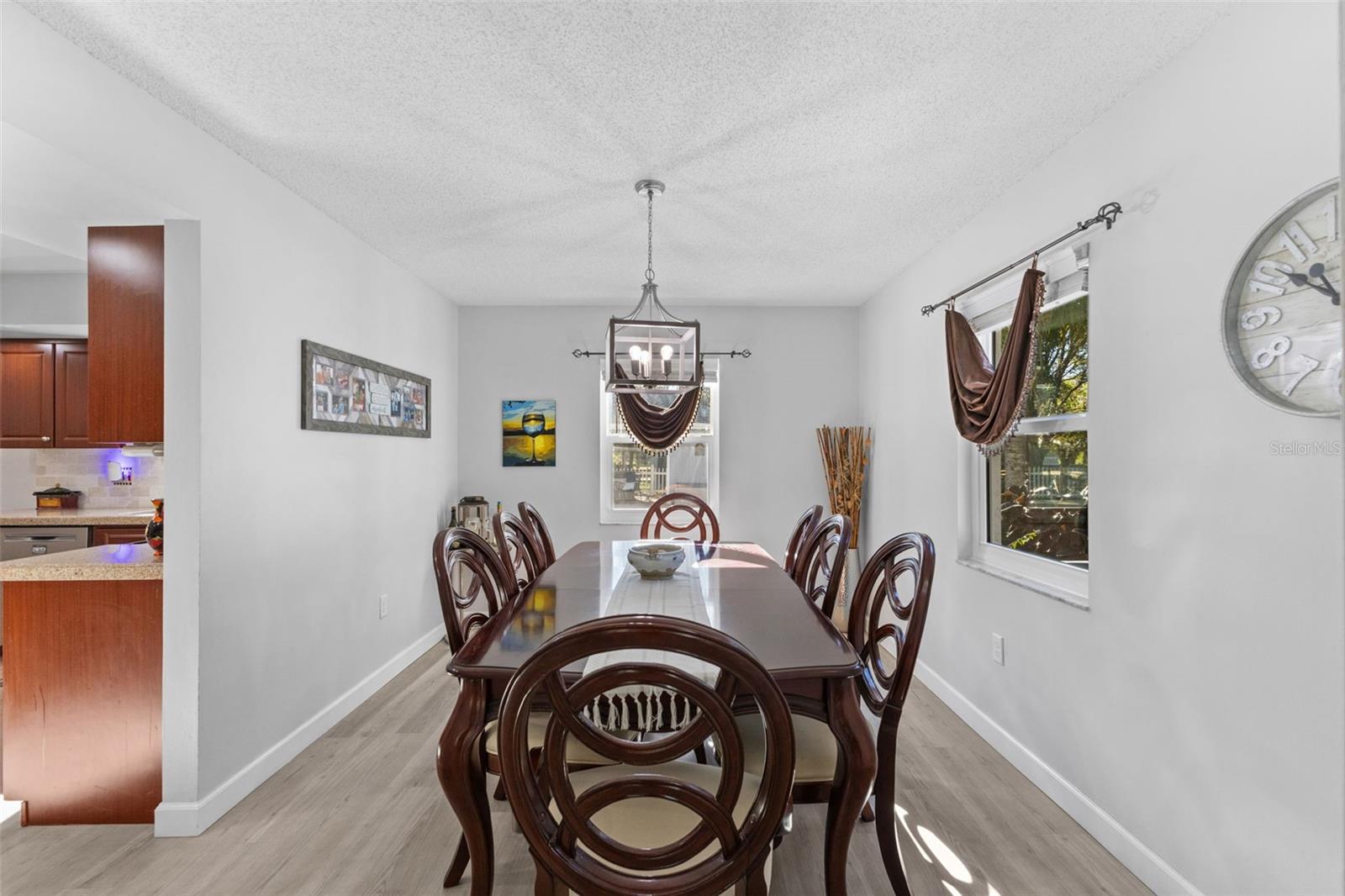 FOX CREEK ACRES II - Residential Income