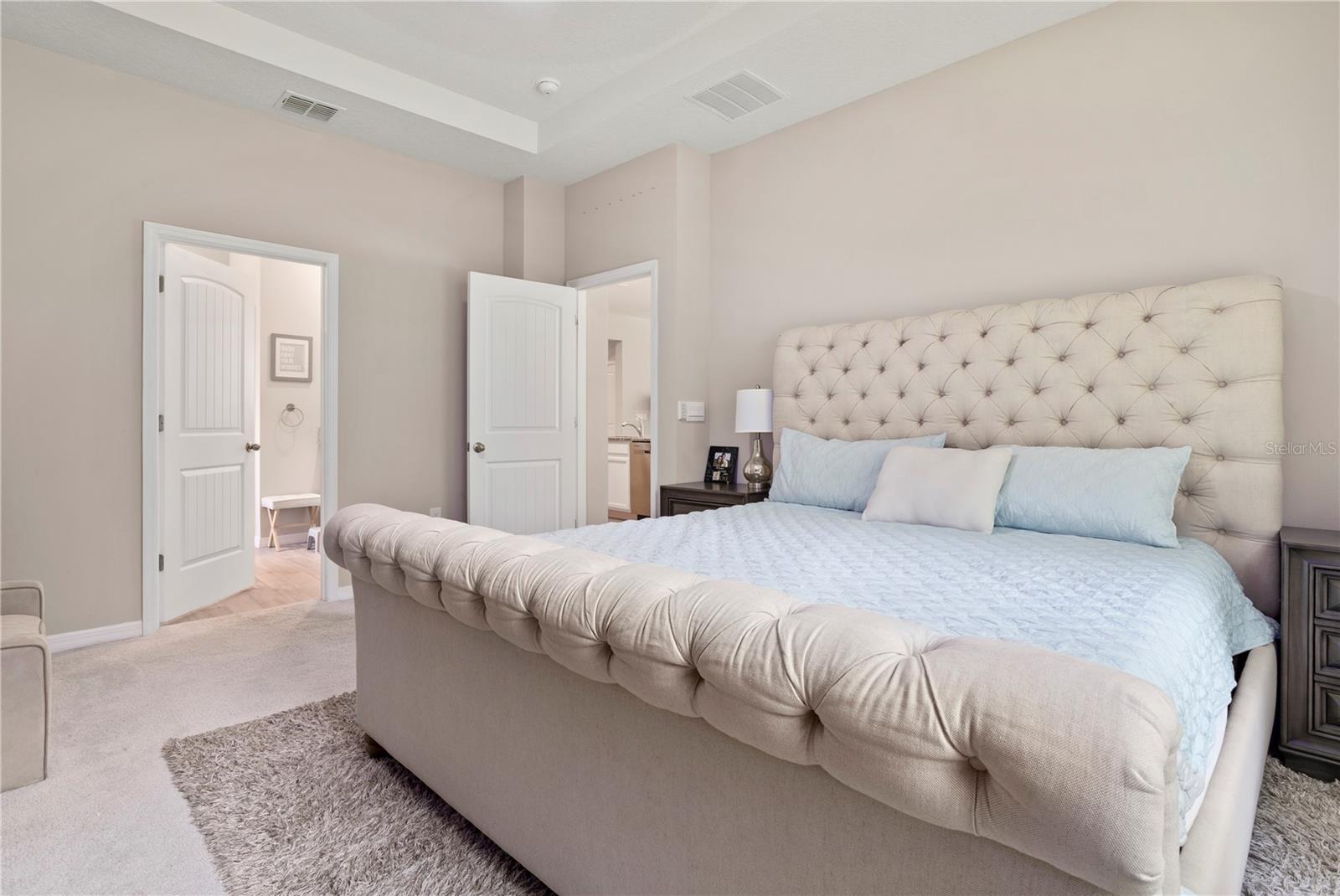 VICTORIA OAKS PH C - Residential