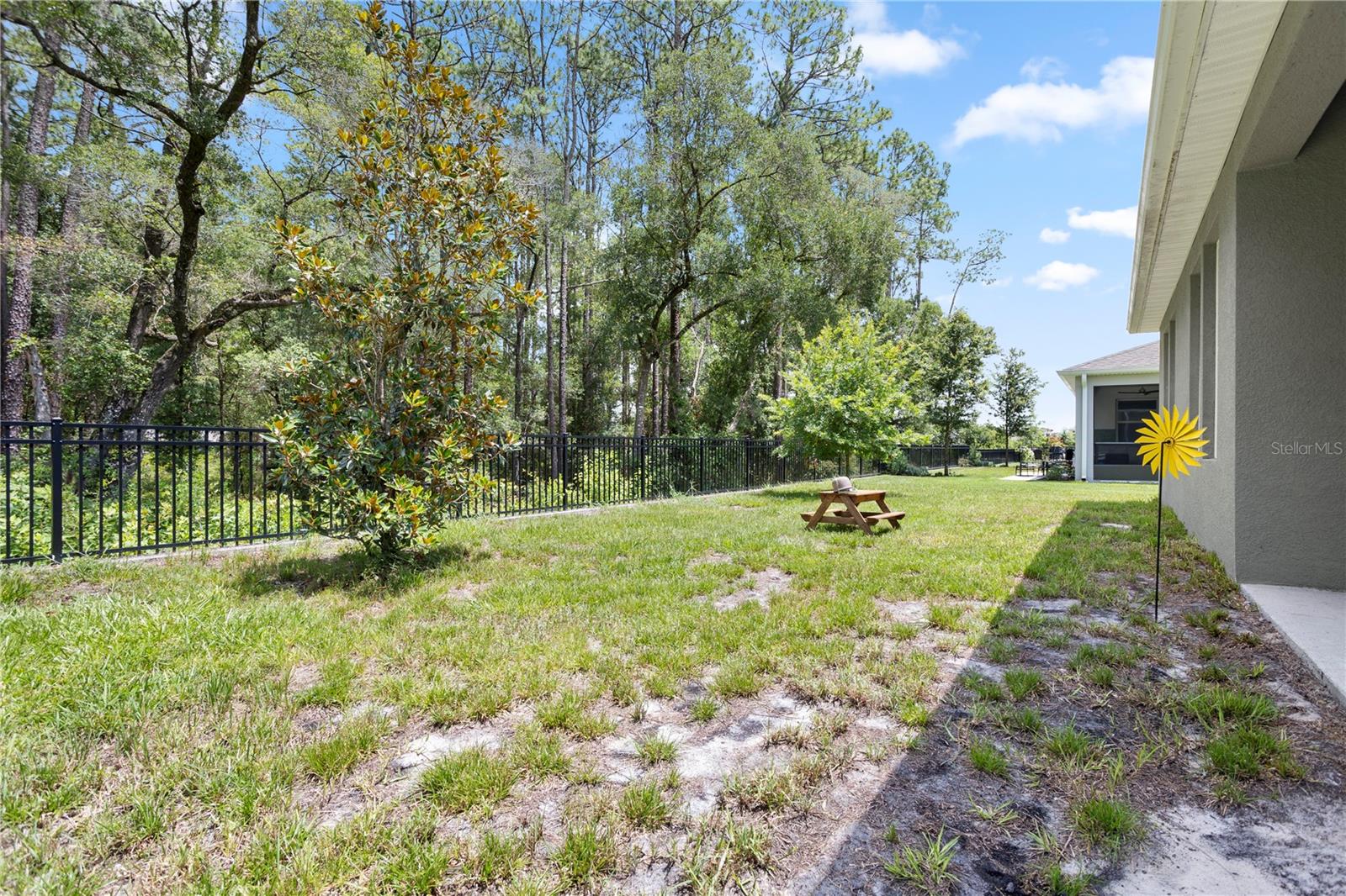 VICTORIA OAKS PH C - Residential