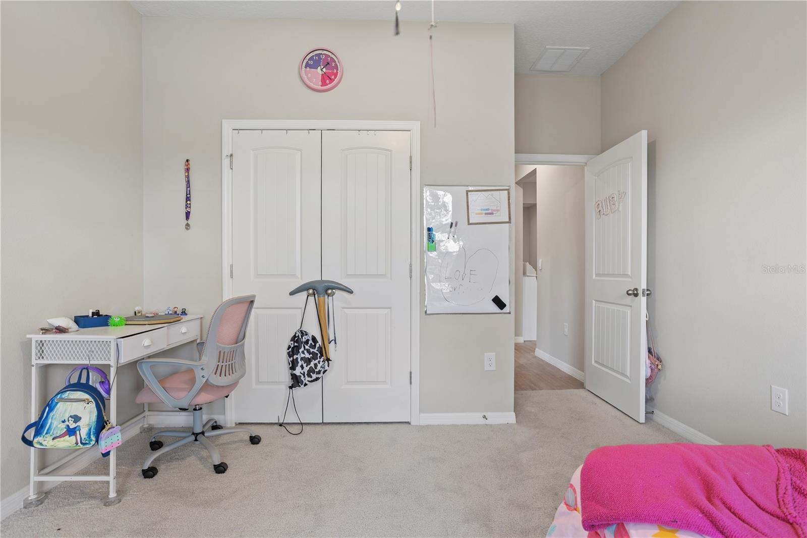 VICTORIA OAKS PH C - Residential