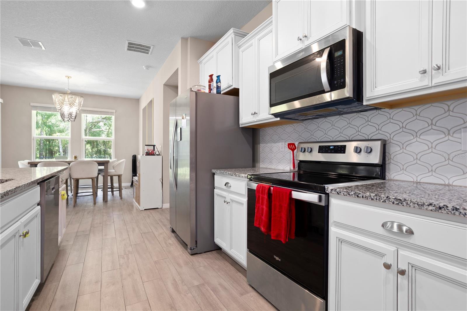 VICTORIA OAKS PH C - Residential