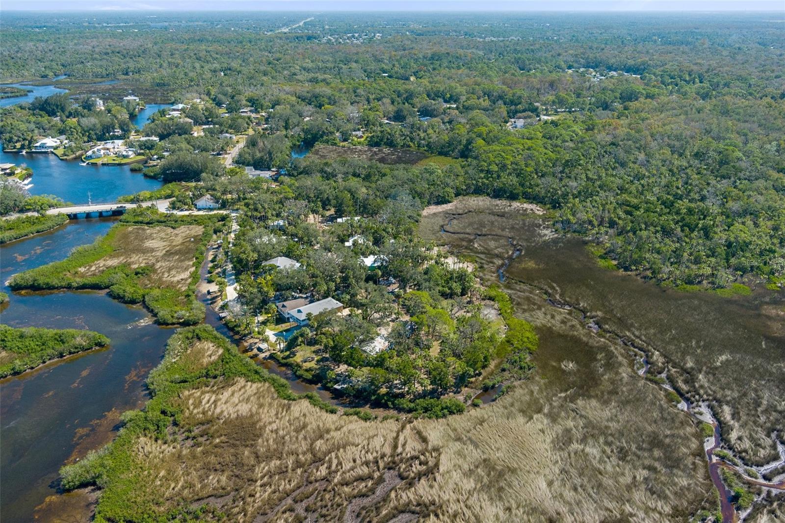 IUKA - Land