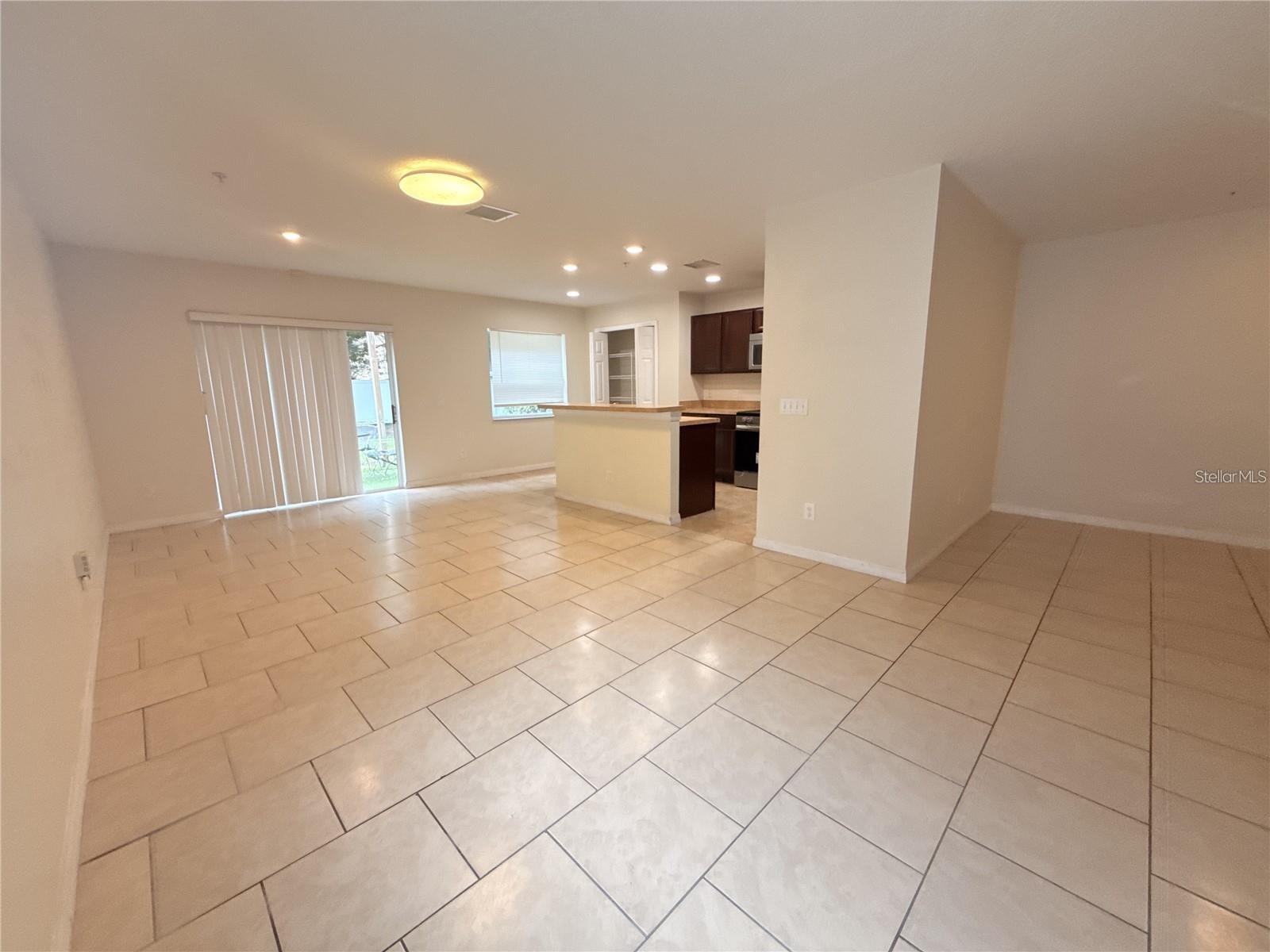 LYNWOOD/SOUTHMEADOW PH 18 - Residential Lease