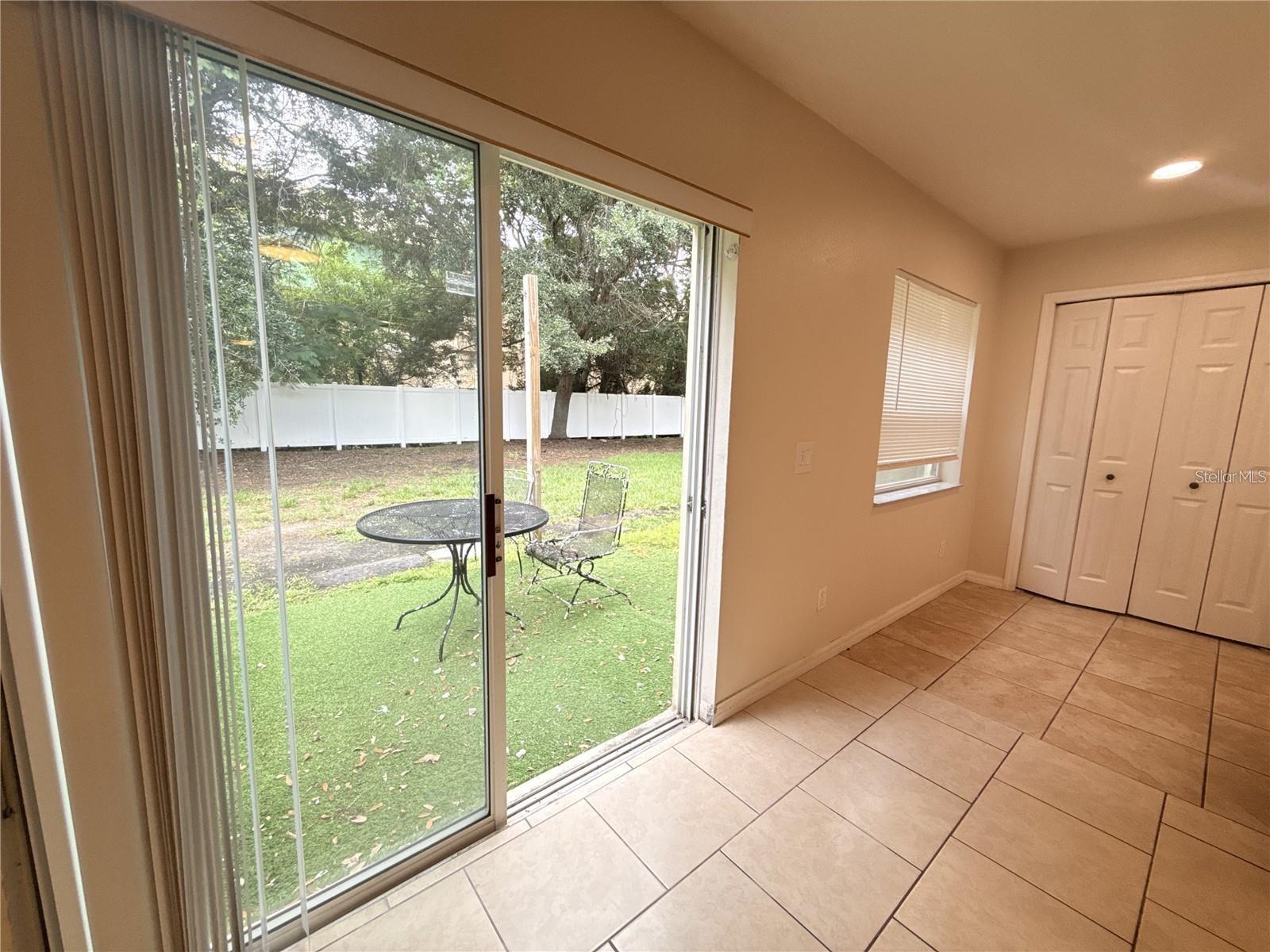 LYNWOOD/SOUTHMEADOW PH 18 - Residential Lease