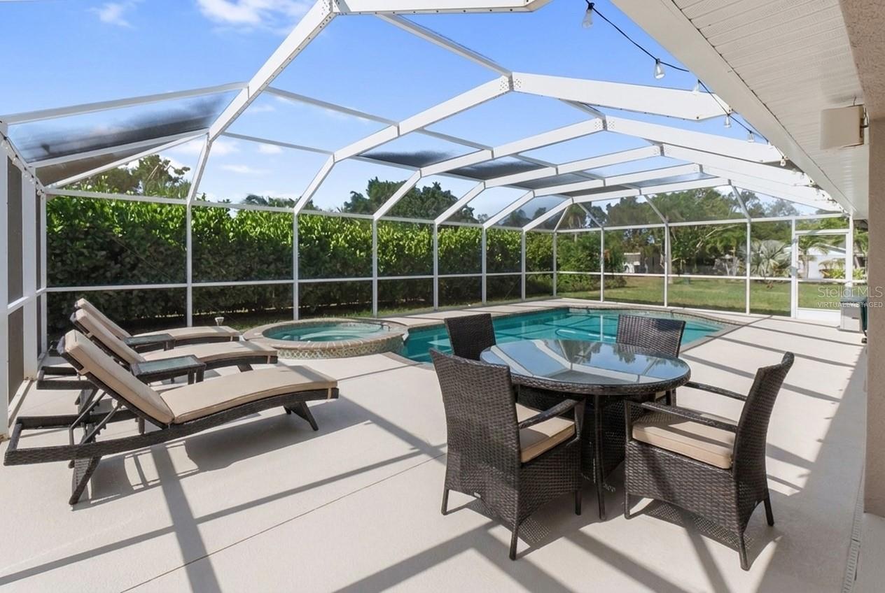 WHITFIELD COUNTRY CLUB ESTATES 1 - Residential