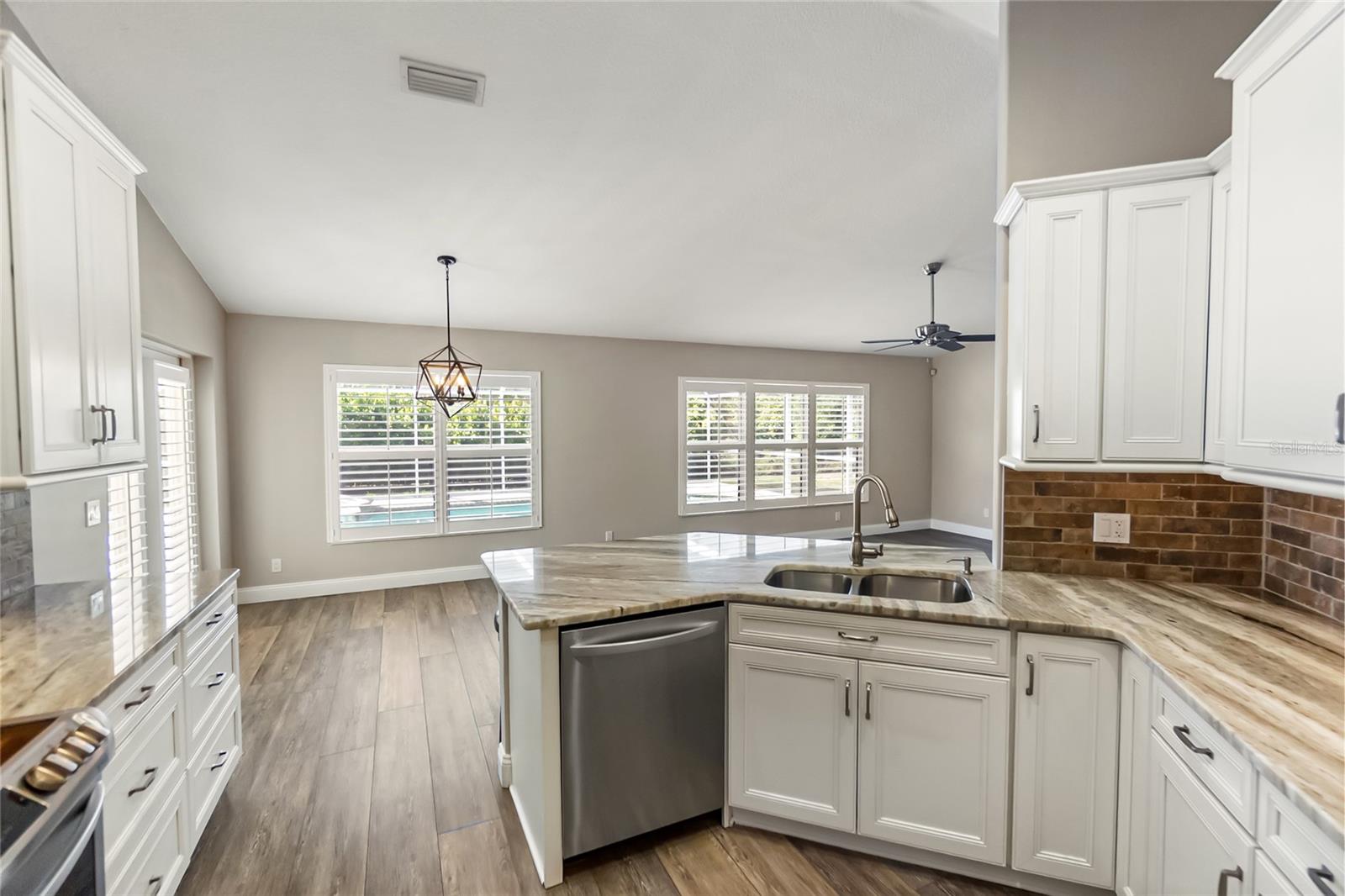 WHITFIELD COUNTRY CLUB ESTATES 1 - Residential