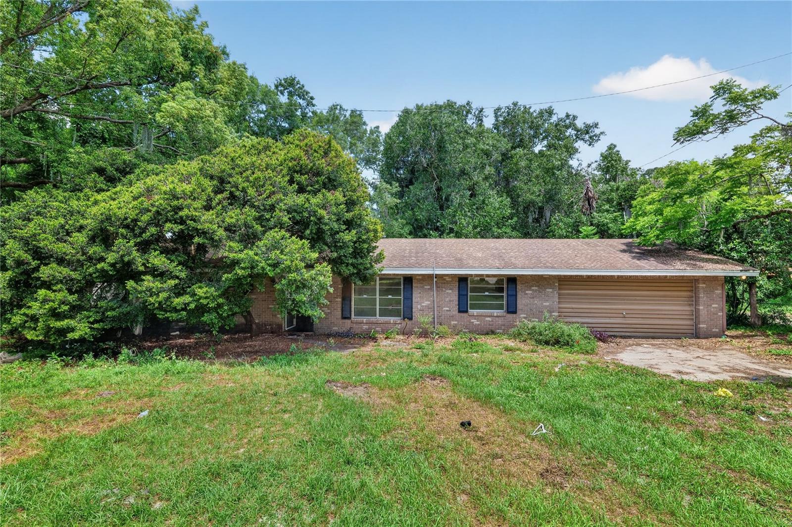 Needs TLC. House was cleaned out. Property is being sold as is. Age of big ticket items unknown. ***This is a limited-service listing - Please see realtor remarks for showing instructions.***
