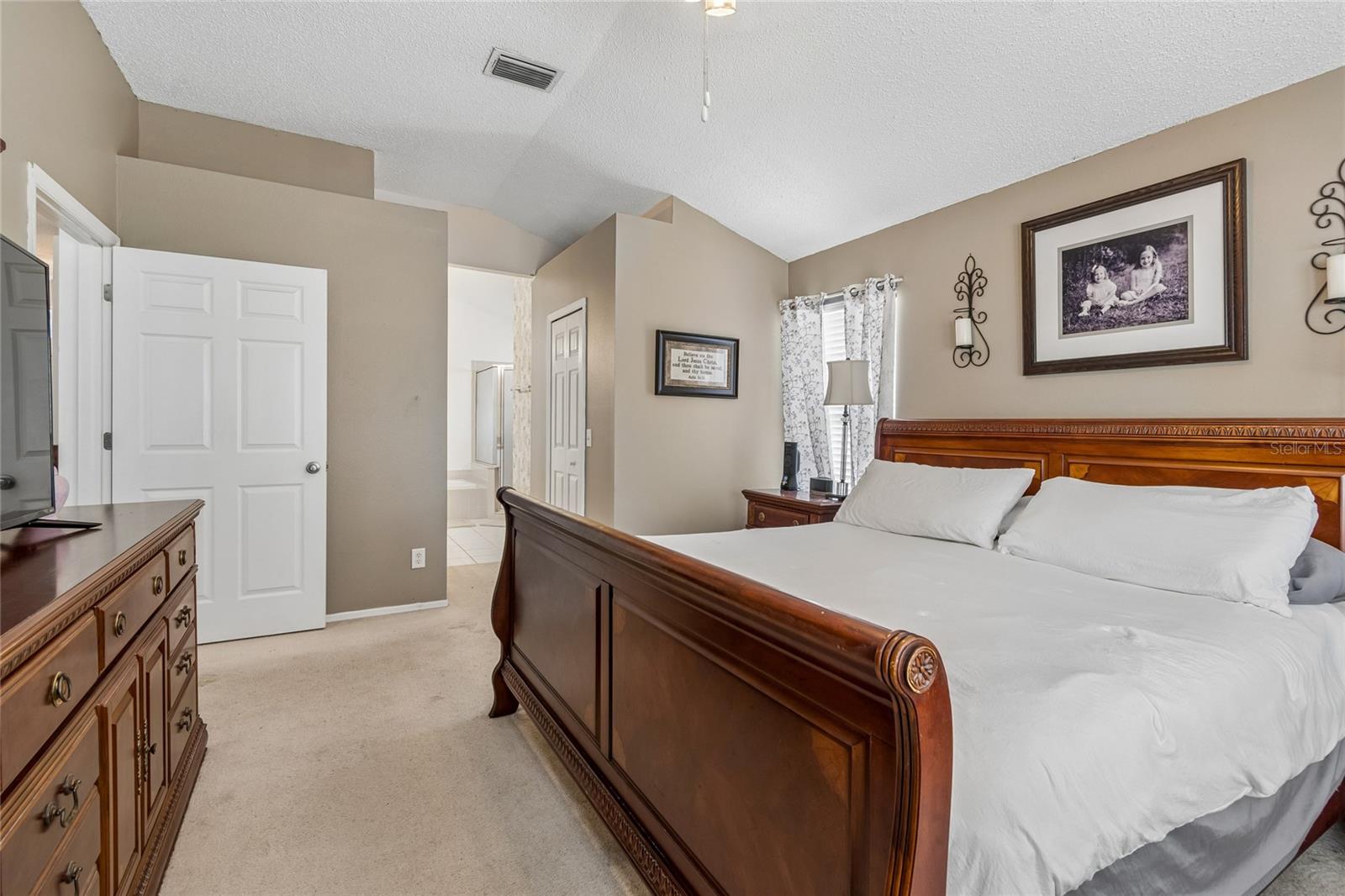 VILLAROSA PH 1B1 - Residential