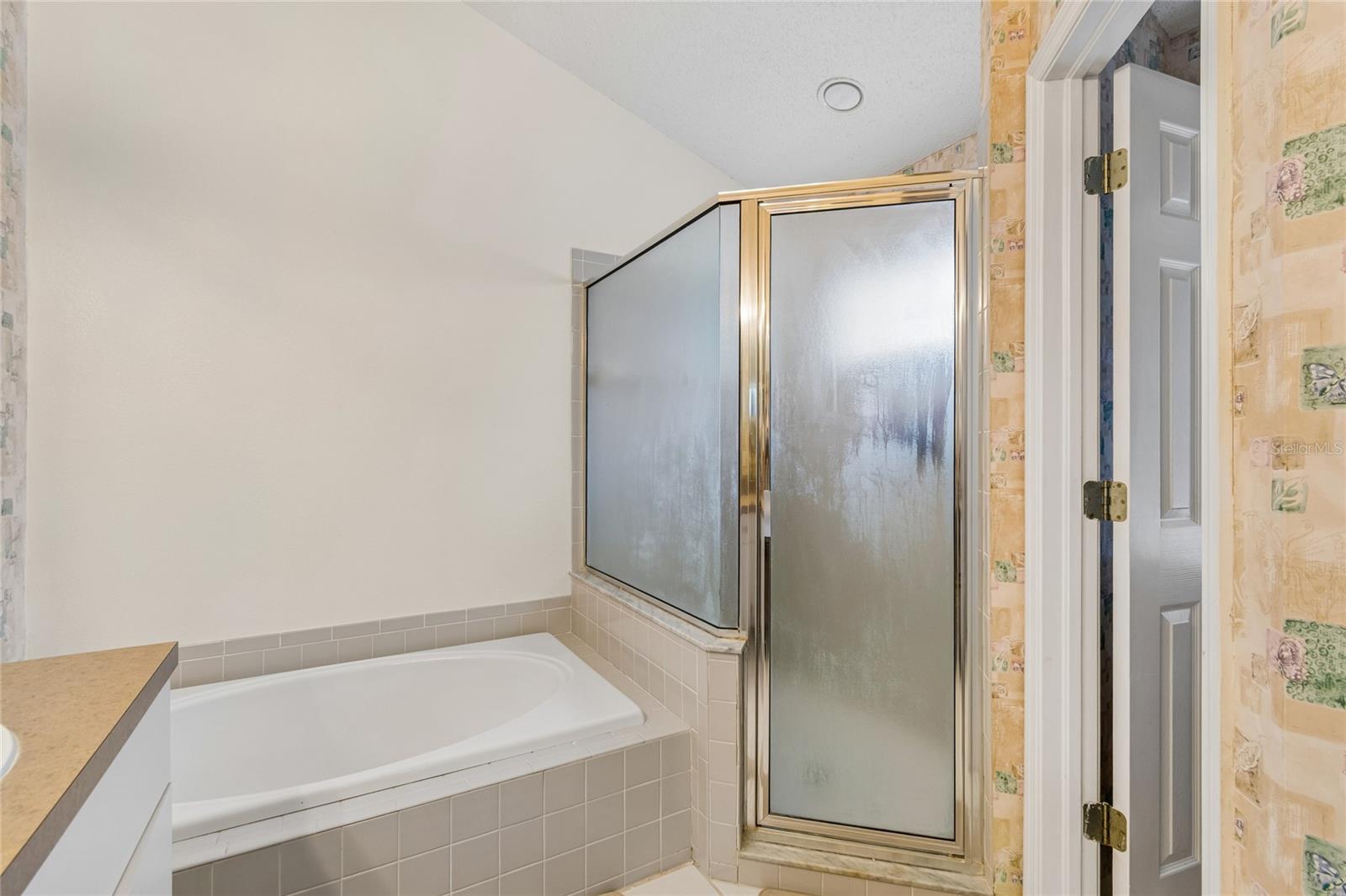VILLAROSA PH 1B1 - Residential