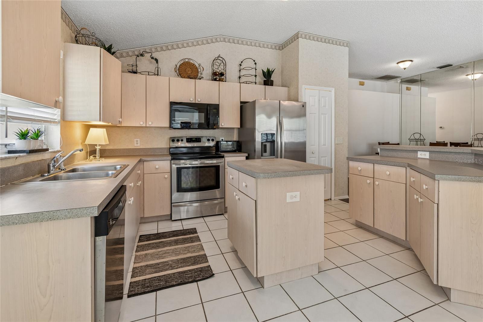 VILLAROSA PH 1B1 - Residential