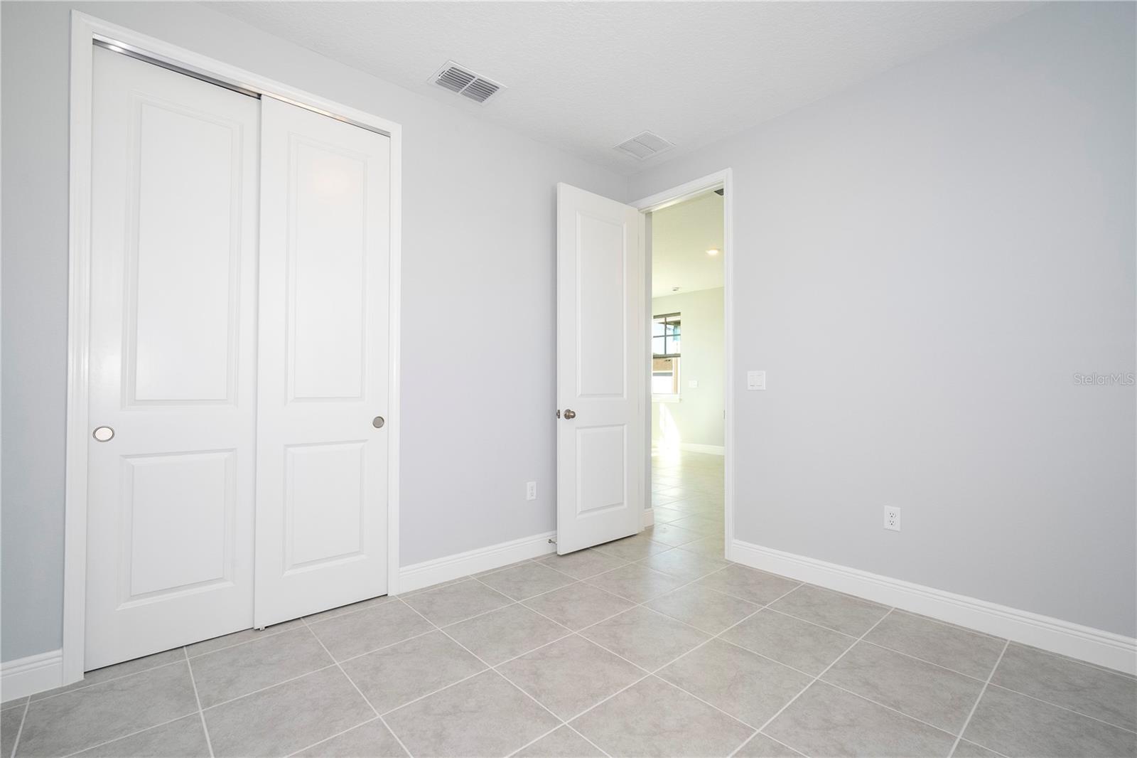 LAUREATE PARK PH 2 PRCL N-3 - Residential Lease