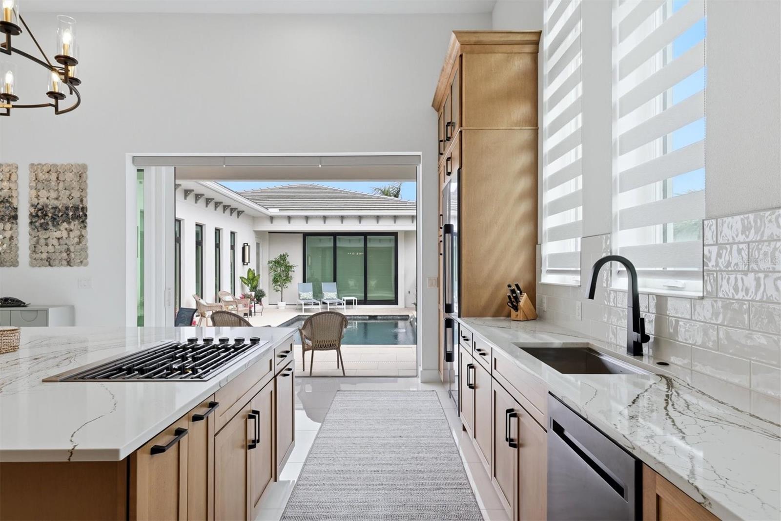 AQUA LAGOON - Residential