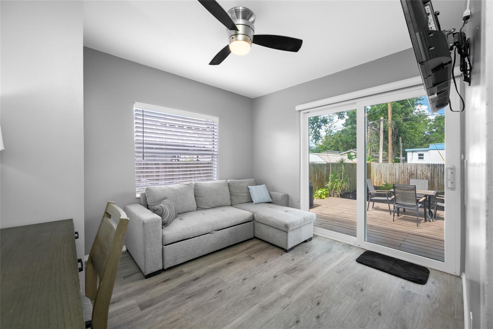 BAYNARD LEE JR 2 - Residential