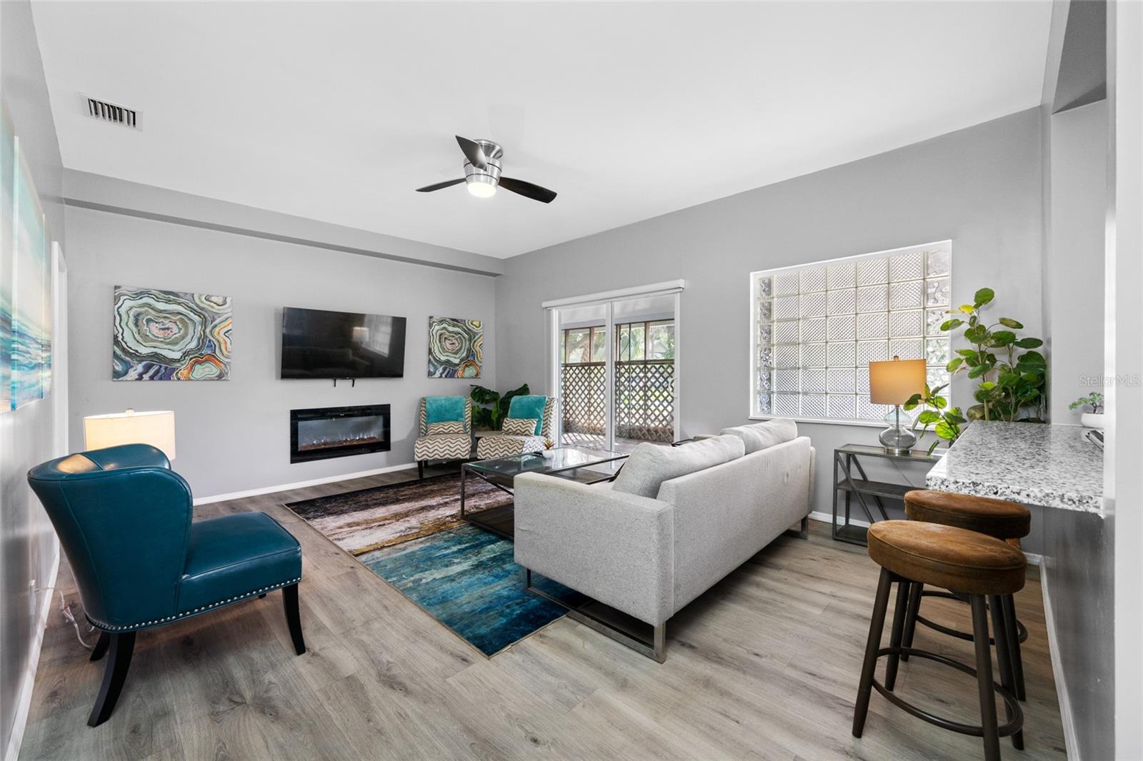 BAYNARD LEE JR 2 - Residential