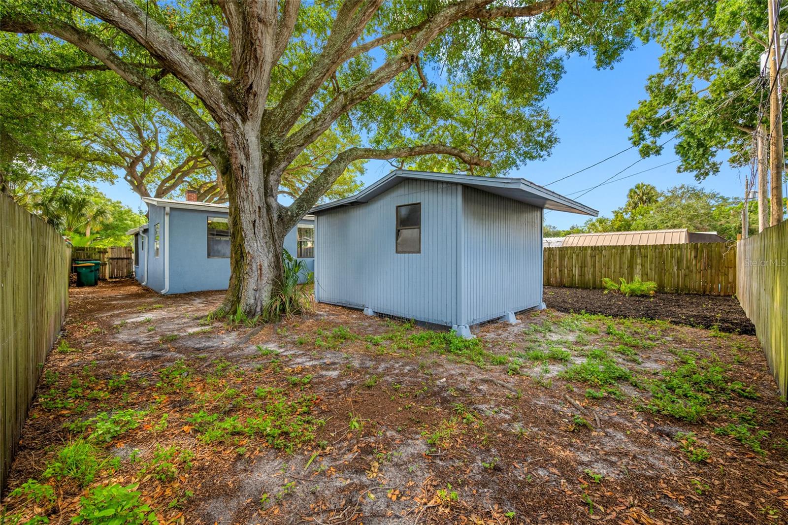 BAYNARD LEE JR 2 - Residential