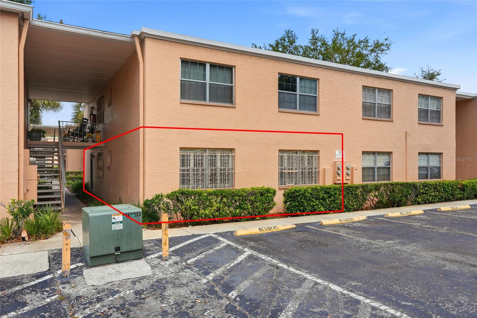 Under contract-accepting backup offers. CASH sale with end buyer only! Incredible opportunity to own this oversized 3 bedroom, 2 bathroom ground-floor condo in a central Tampa location. Offering an expansive layout rarely found at this price point, this unit is ideal for an investor or buyer looking to make it their own. Conveniently located just minutes from Seminole Heights, Raymond James Stadium, Tampa International Airport, major highways, shopping, dining, and more. Community features include on-site laundry facilities and a community pool. Partially furnished with all contents conveying for seller convenience. Tons of potential and square footage here... bring your vision and unlock the value!