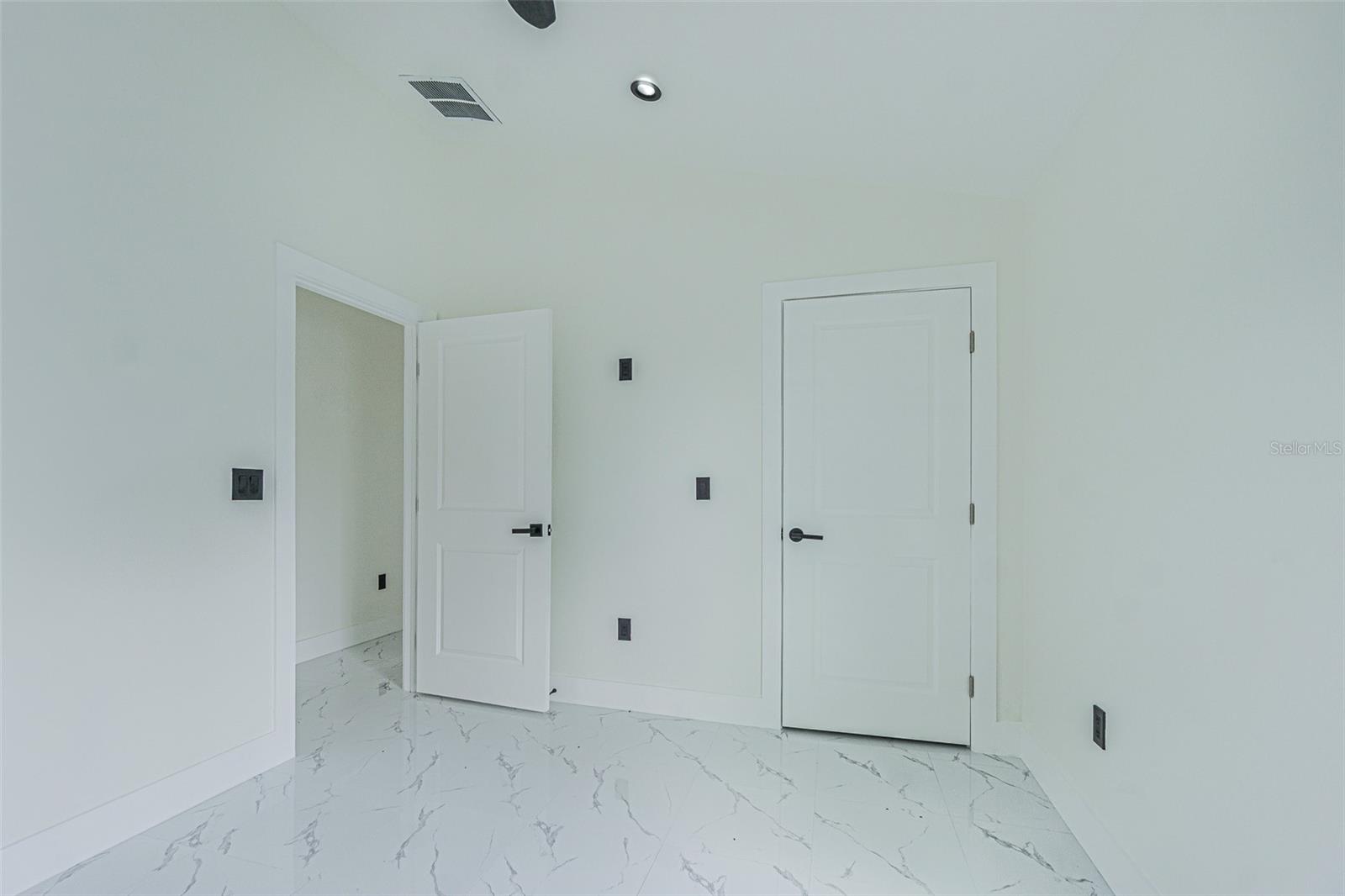 SPRING HILL ADD CORR - Residential