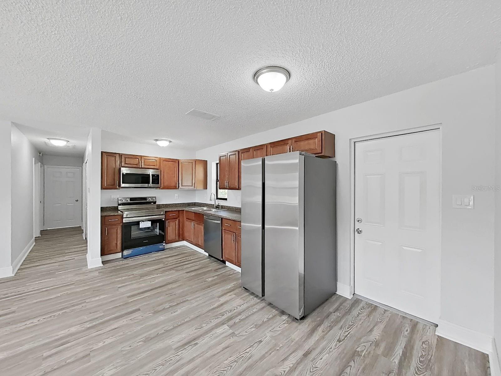 SPRING HILL - Residential