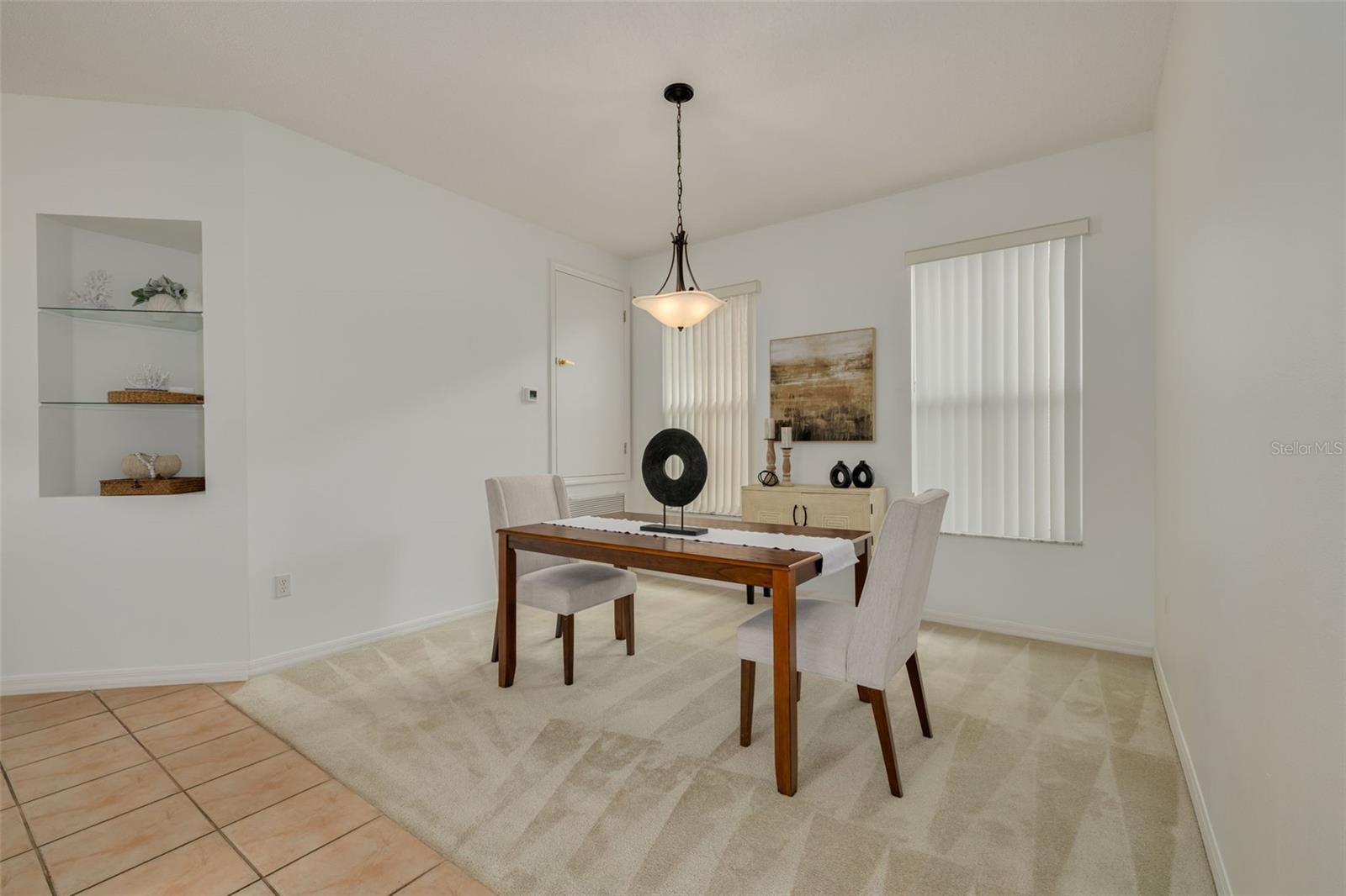 SALEM SQUARE - Residential