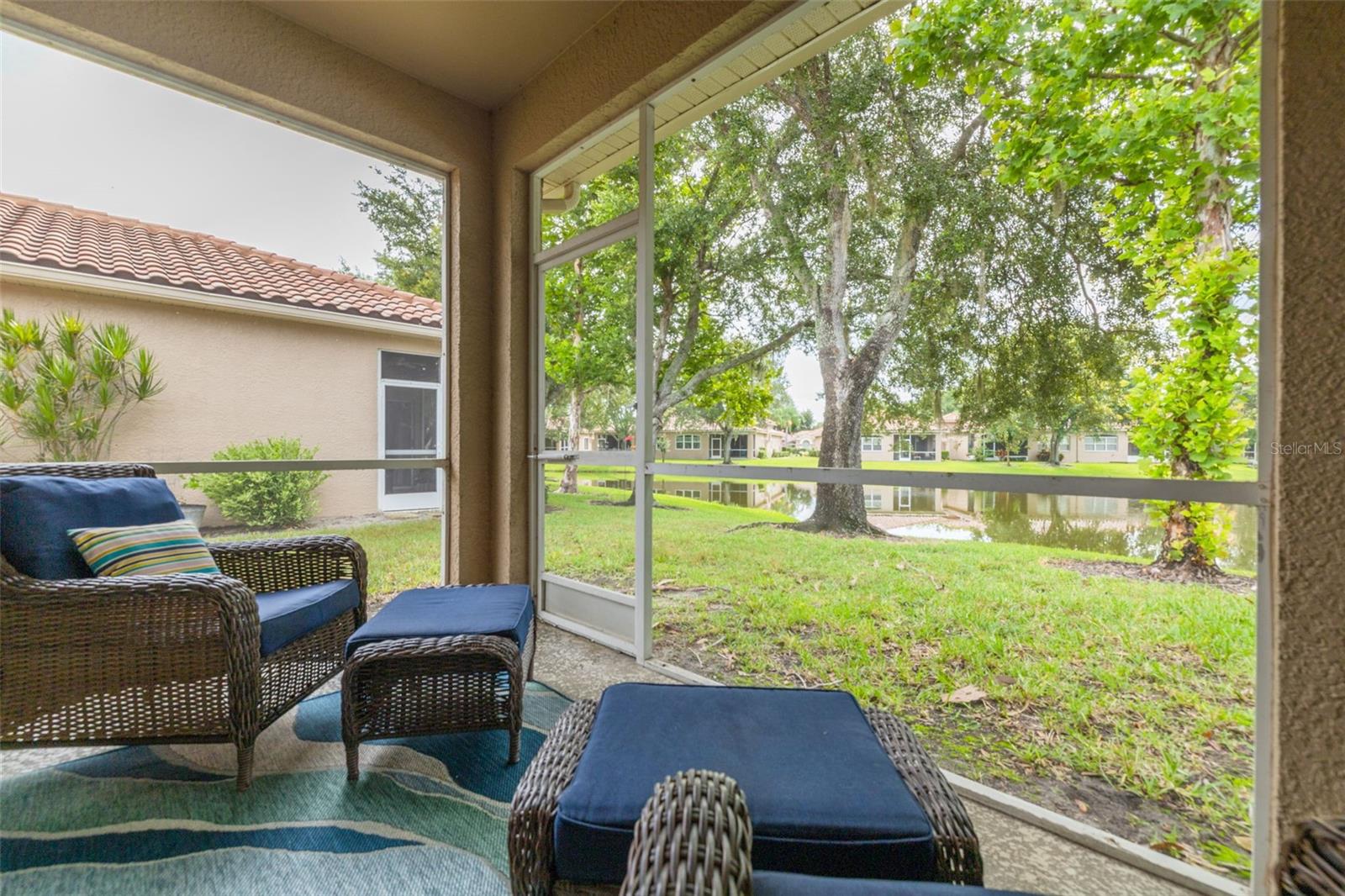 SALEM SQUARE - Residential