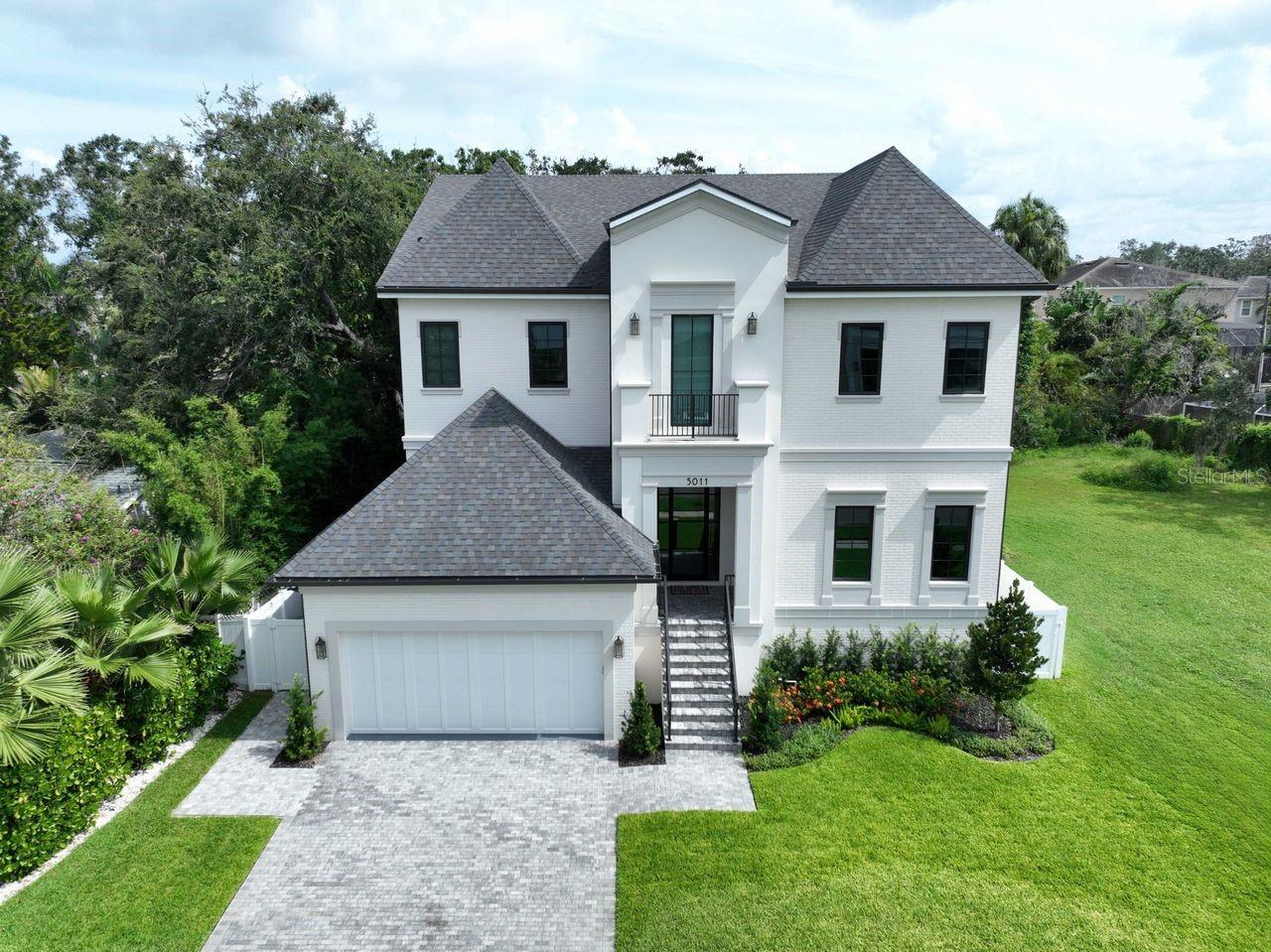 SUNSET PARK - Residential