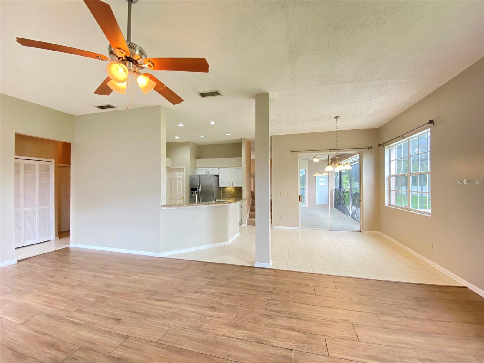 HUNTERS CREEK TR 235B PH 04 - Residential Lease