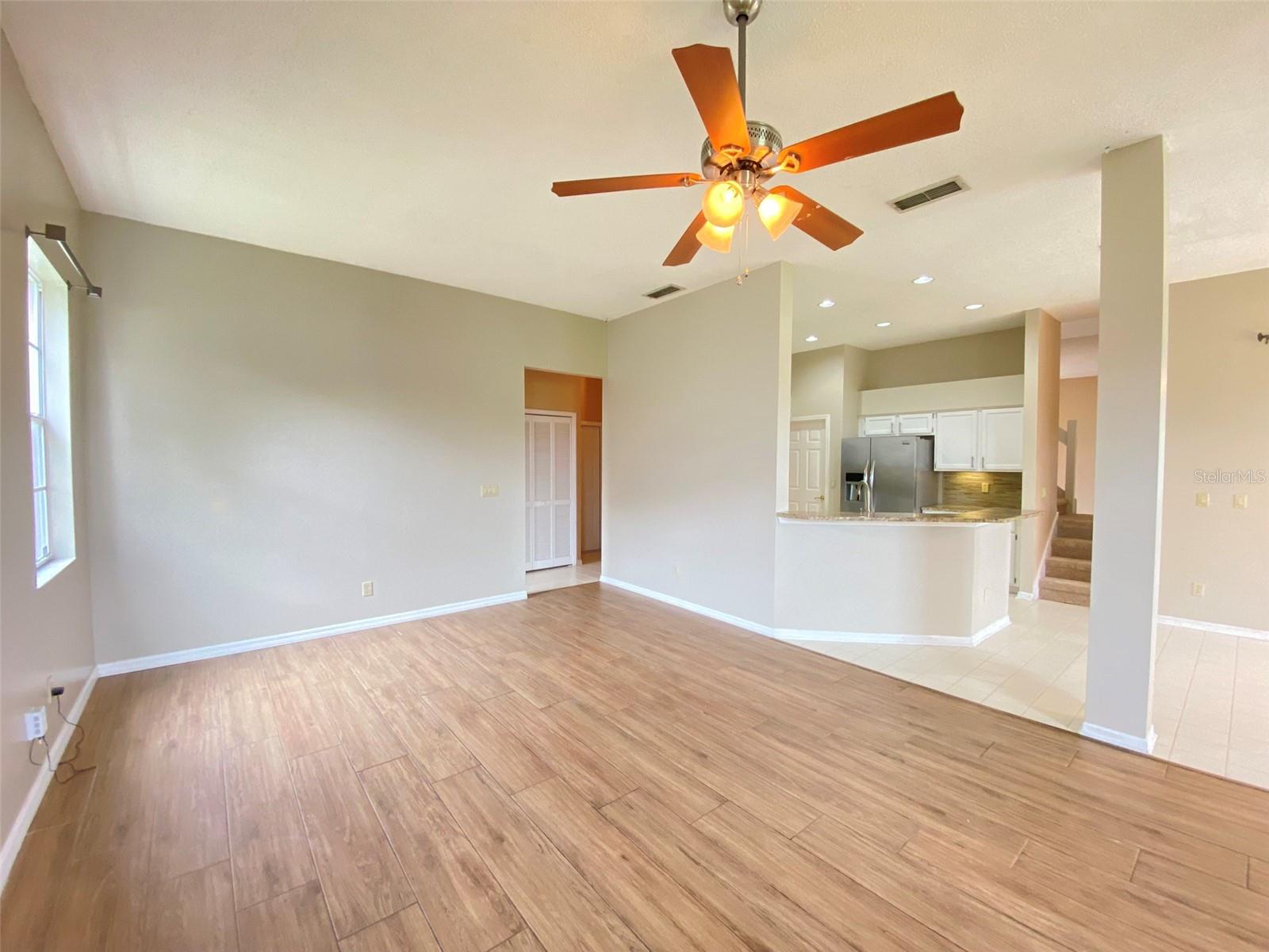 HUNTERS CREEK TR 235B PH 04 - Residential Lease