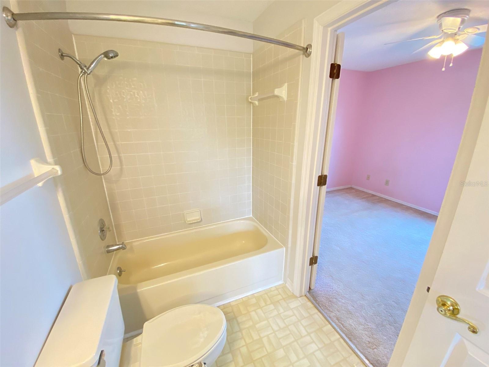 HUNTERS CREEK TR 235B PH 04 - Residential Lease